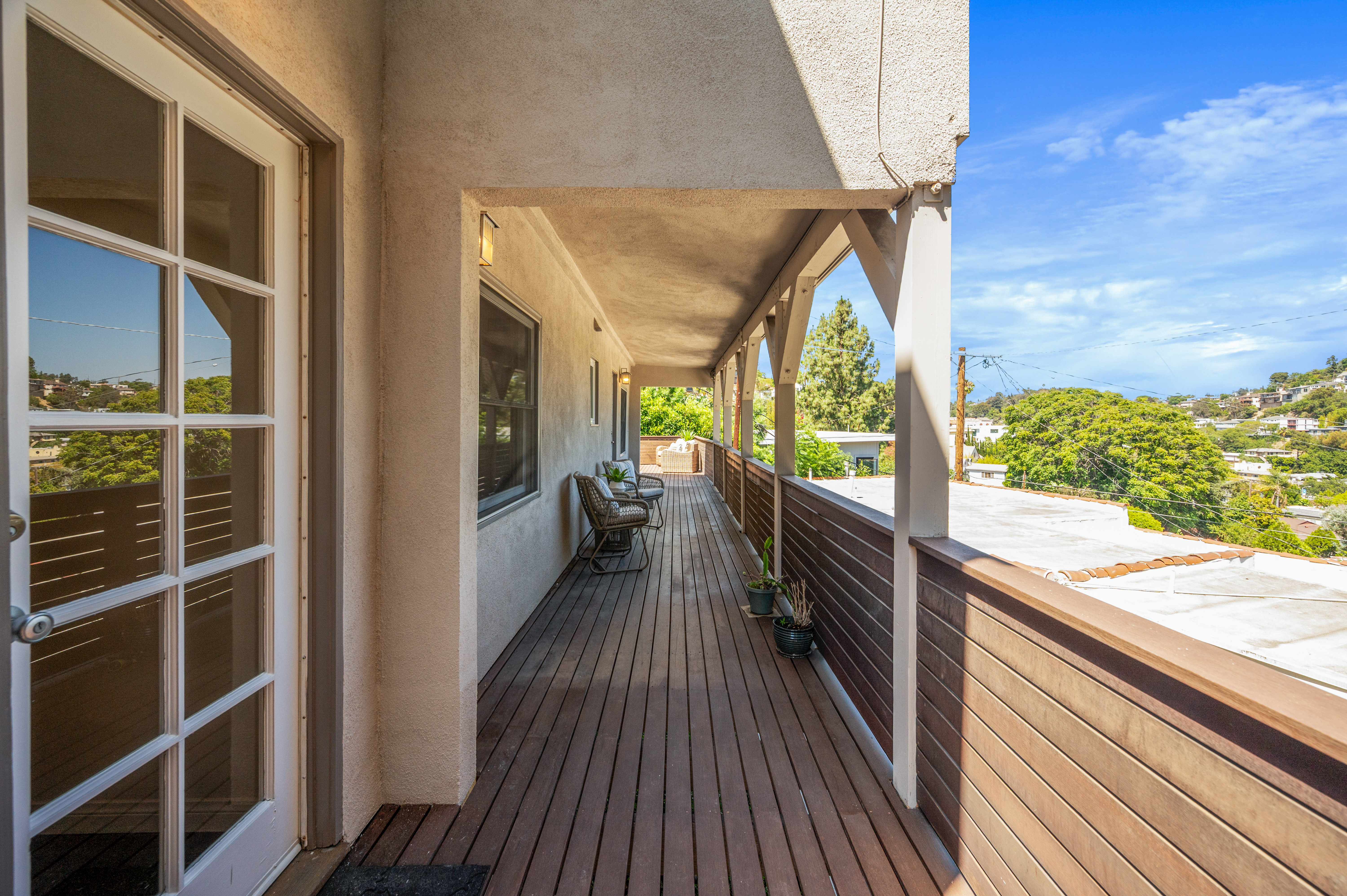  1662 Rotary Drive, Los Angeles, CA 90026 - 物件實景