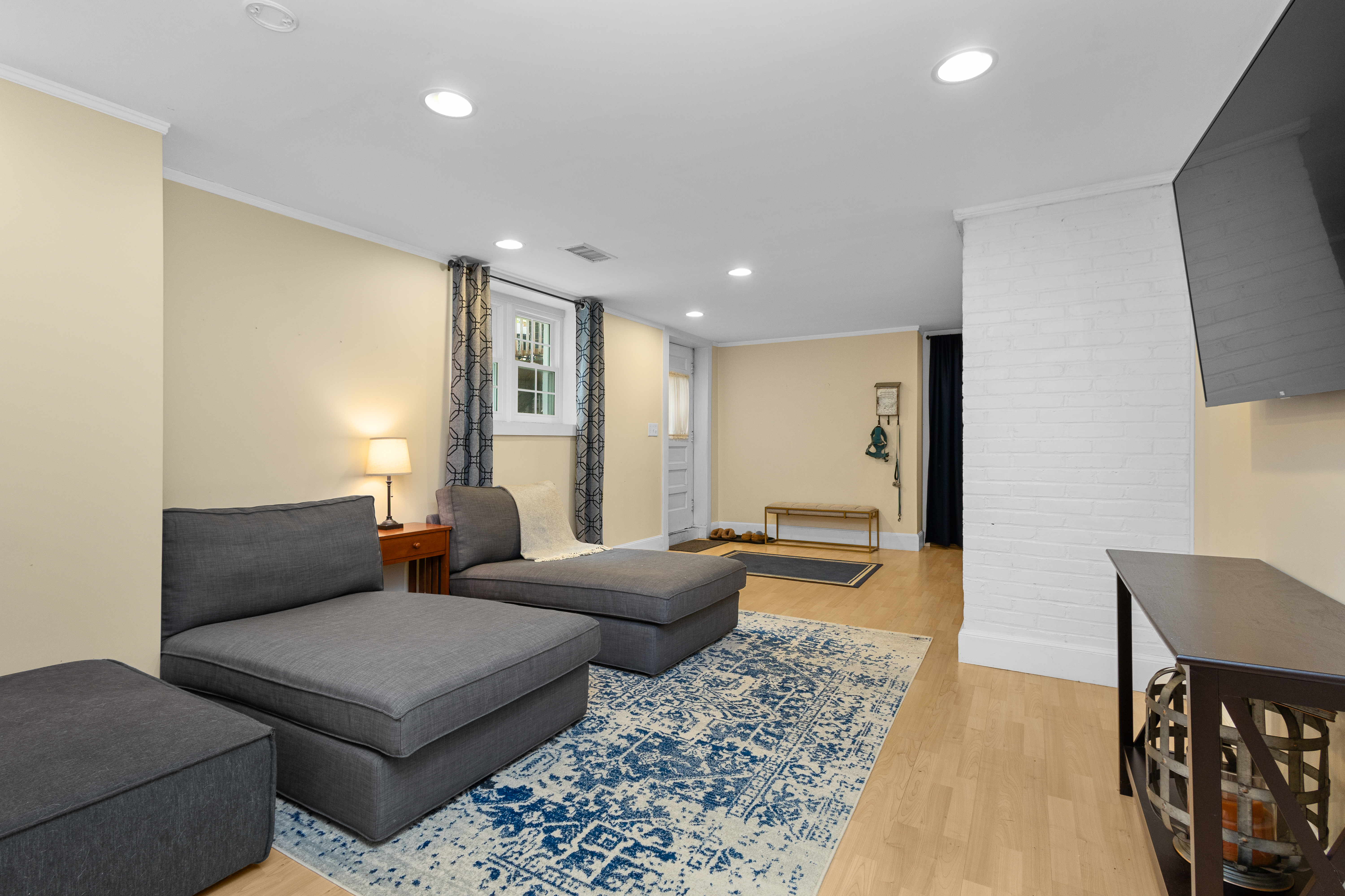  115 Walnut Street, Dedham, MA, 02026 - 物件實景