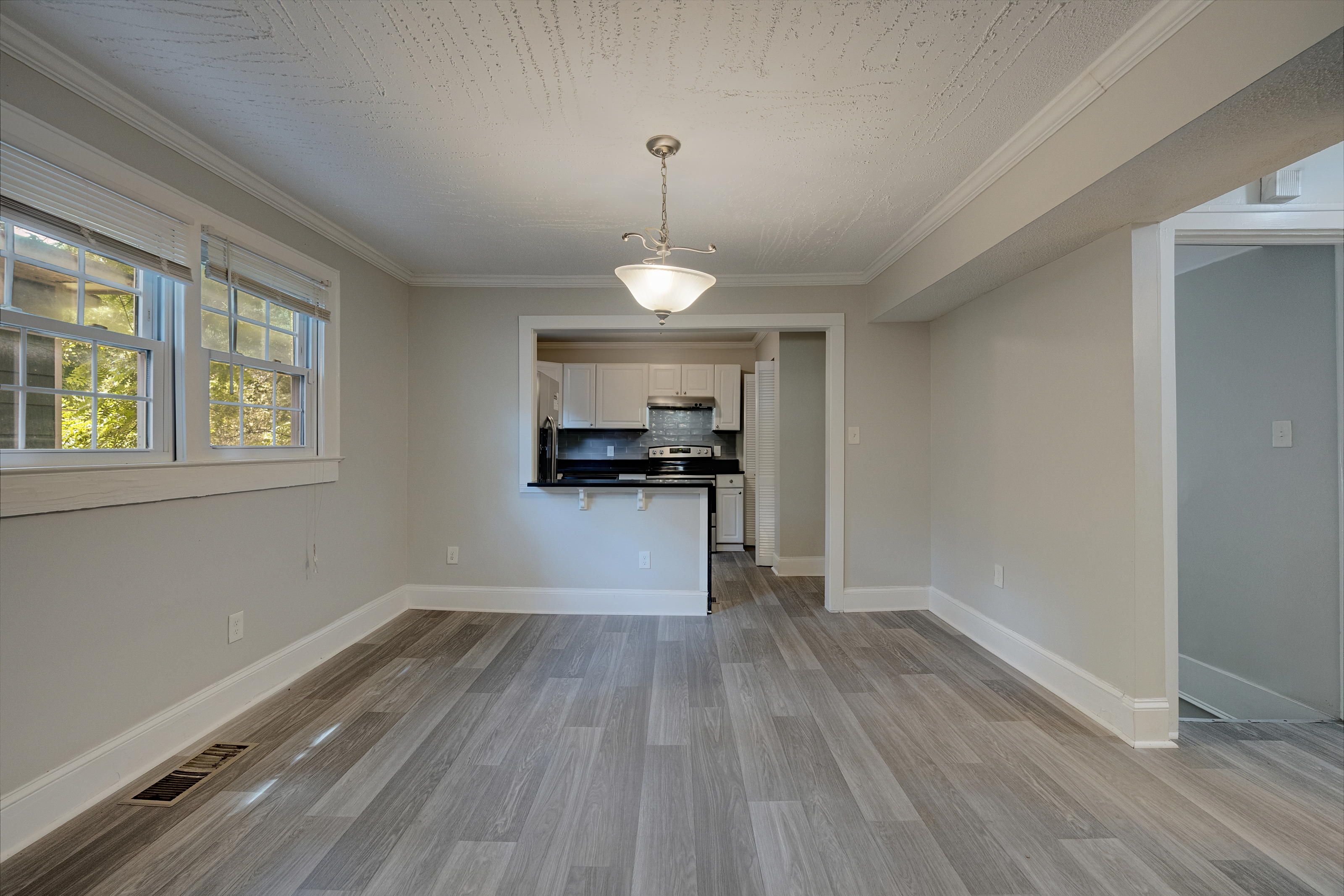  Newly Renovated Home in East Point - 物件實景