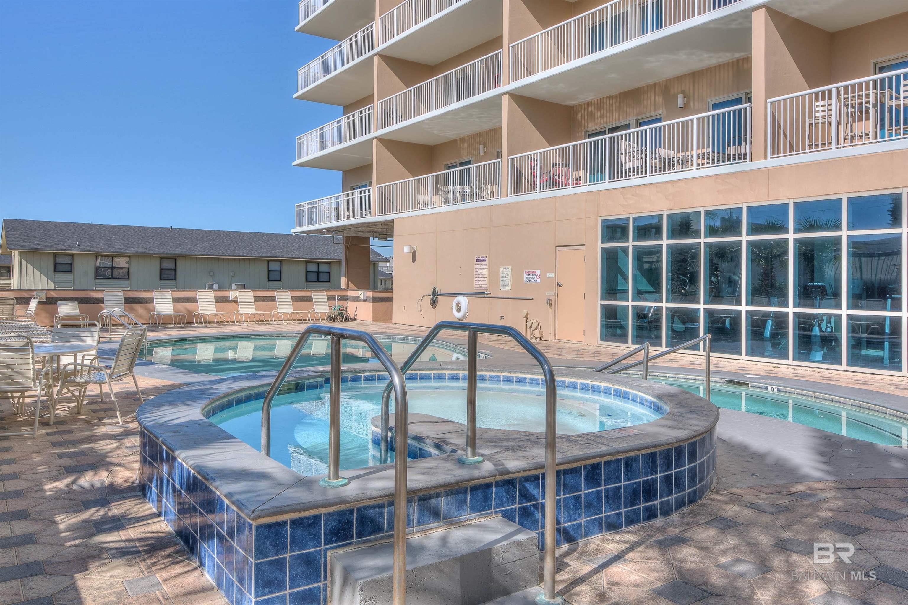 Gulf Shores, Alabama, 36542, United States, 2 Bedrooms Bedrooms, ,2 BathroomsBathrooms,Residential,For Sale,1879116
