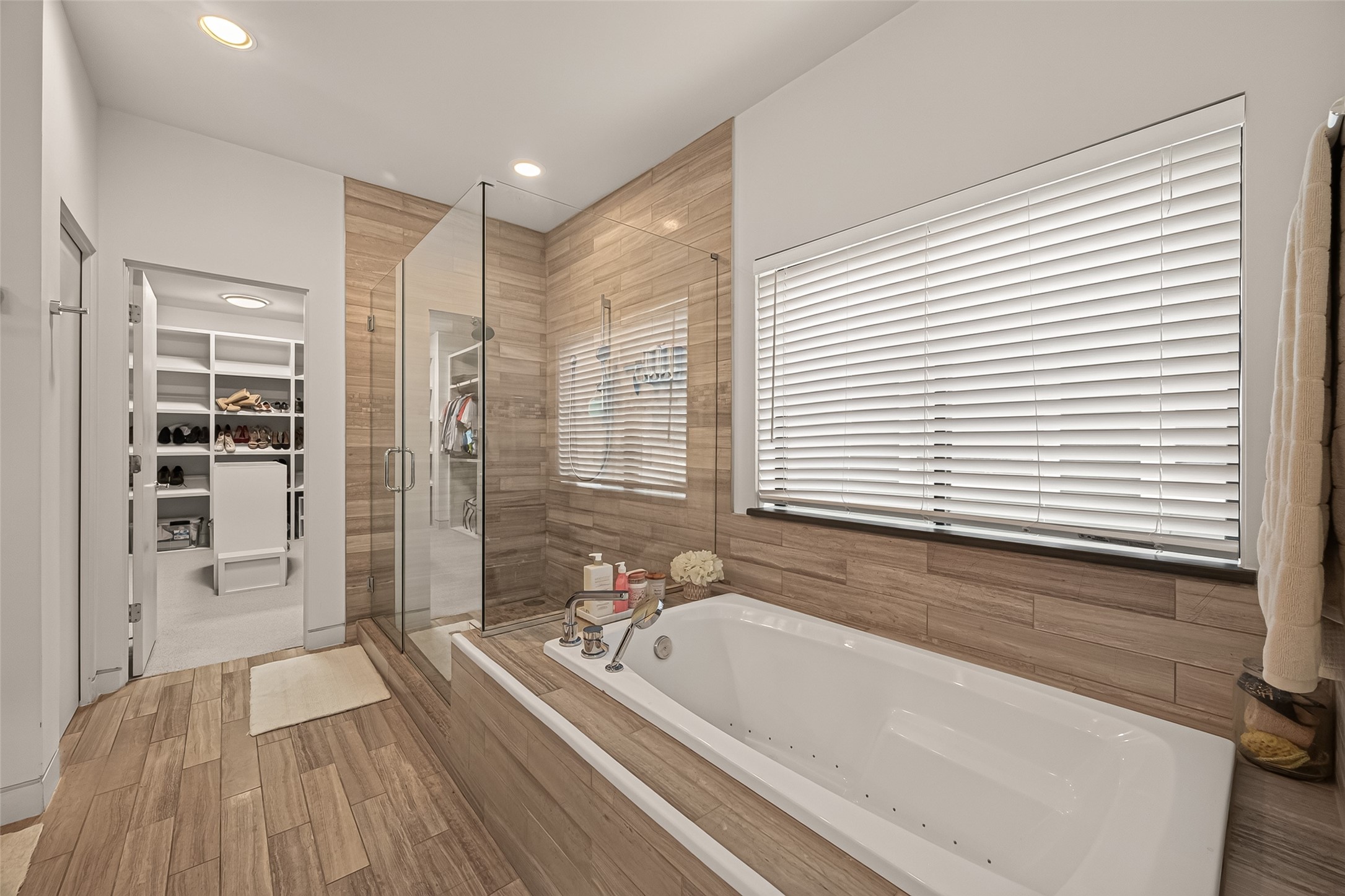  1613 Vermont Street B - 物件實景