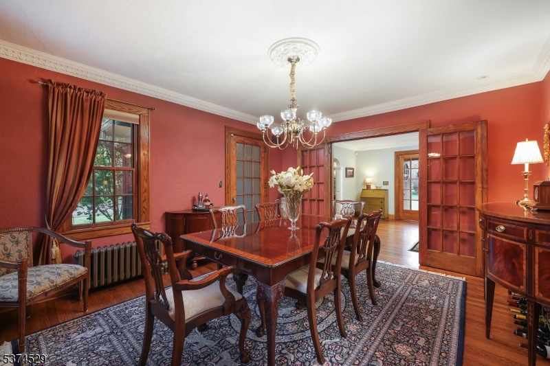 Westfield Town, New Jersey, 07090, United States, 3 Bedrooms Bedrooms, ,2 BathroomsBathrooms,Residential,For Sale,1940916