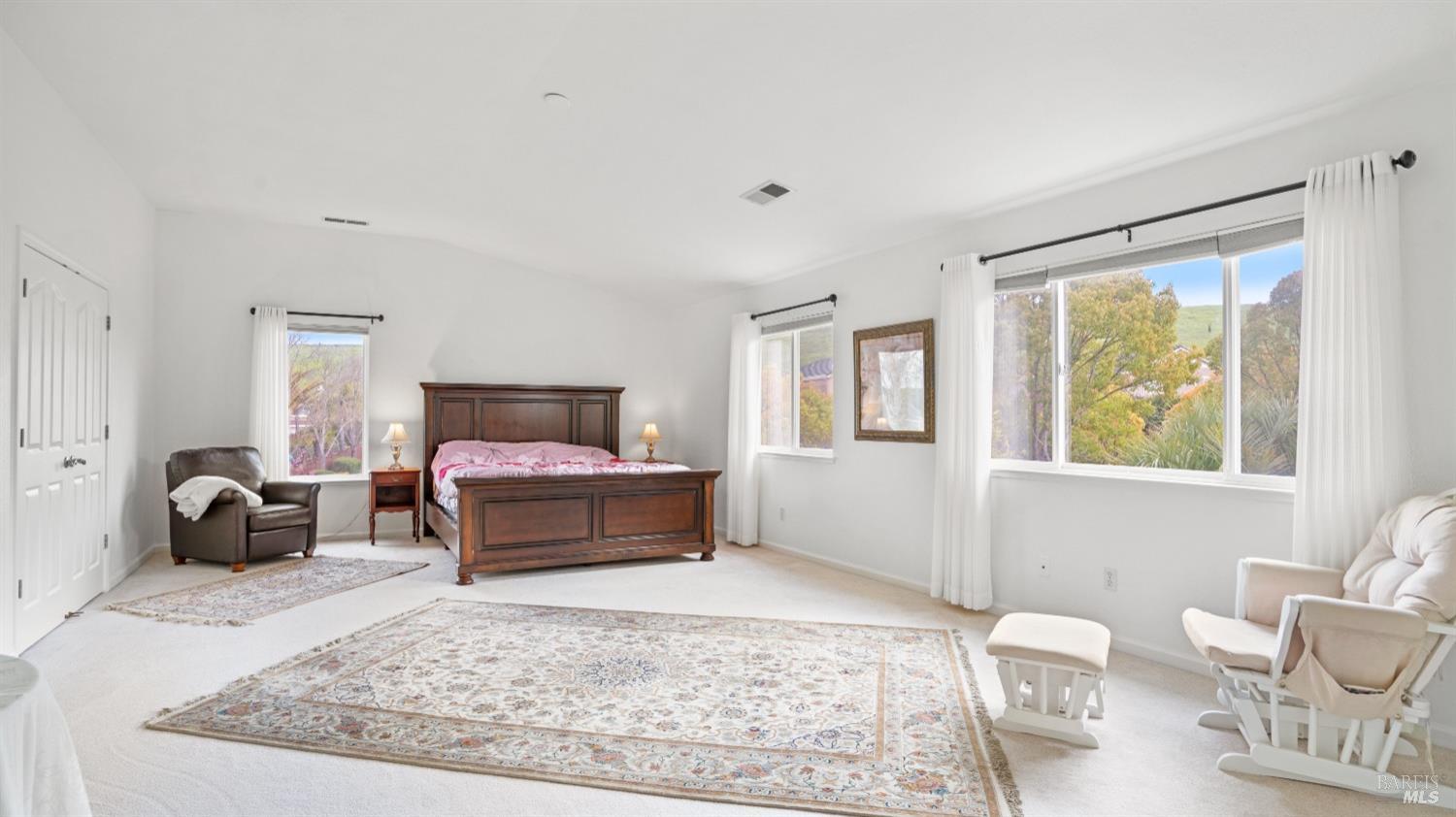 Petaluma, California, 94952, United States, 4 Bedrooms Bedrooms, ,3 BathroomsBathrooms,Residential,For Sale,1745107