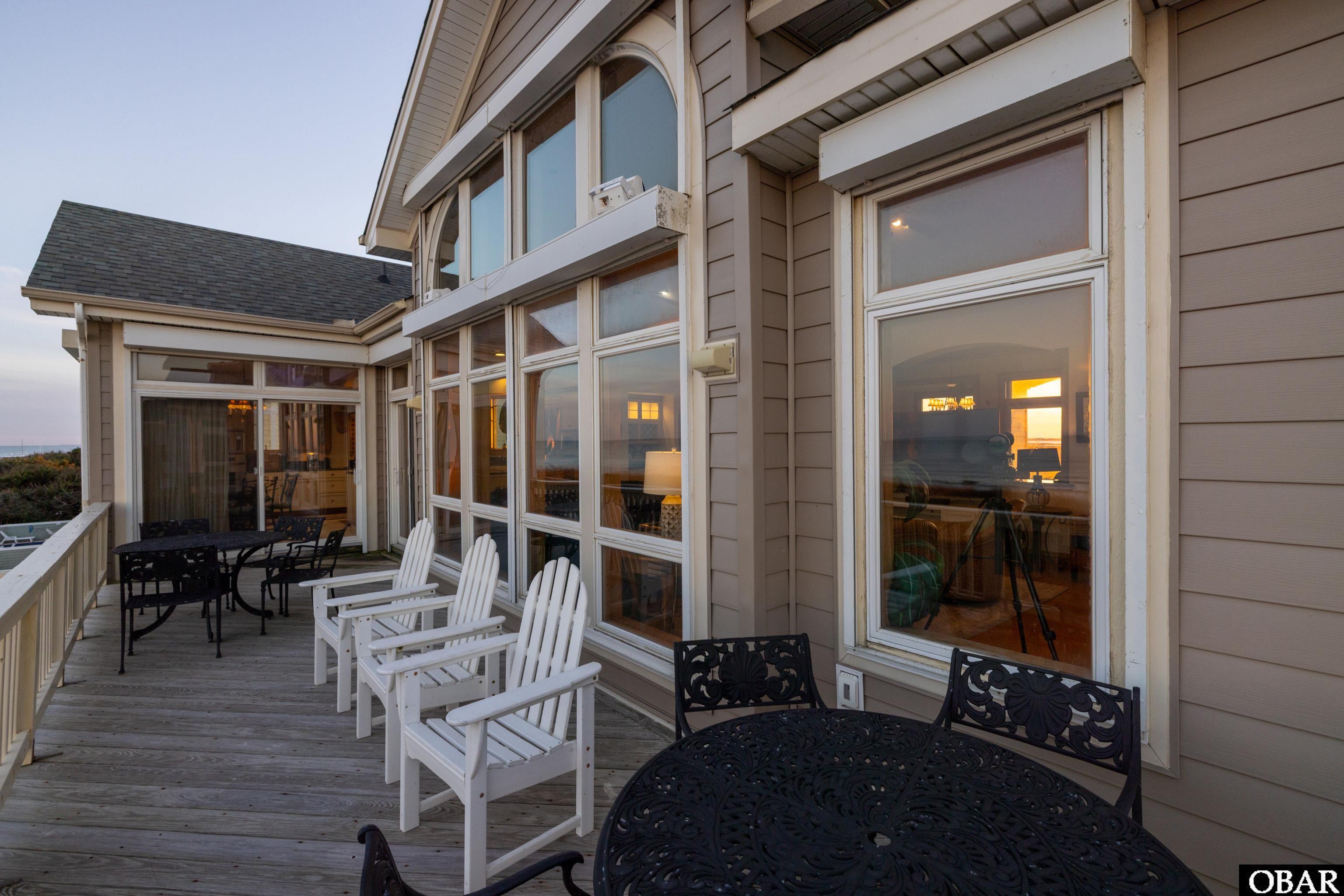 Corolla, North Carolina, 27927, United States, 6 Bedrooms Bedrooms, ,5 BathroomsBathrooms,Residential,For Sale,2010807