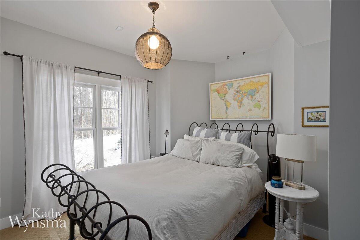 East Grand Rapids, Michigan, 49506, United States, 5 Bedrooms Bedrooms, ,5 BathroomsBathrooms,Residential,For Sale,1933647