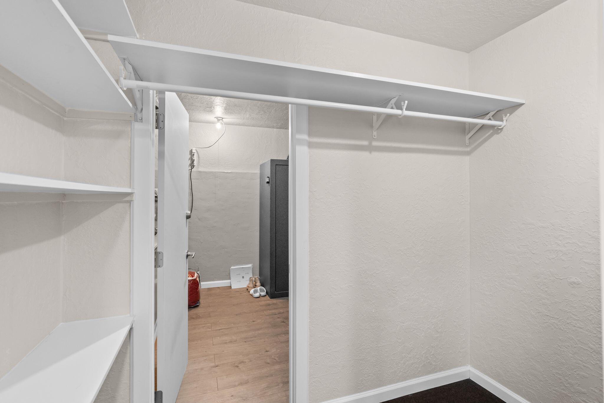 Central, Utah, 84722, United States, 5 Bedrooms Bedrooms, ,Residential,For Sale,1994852