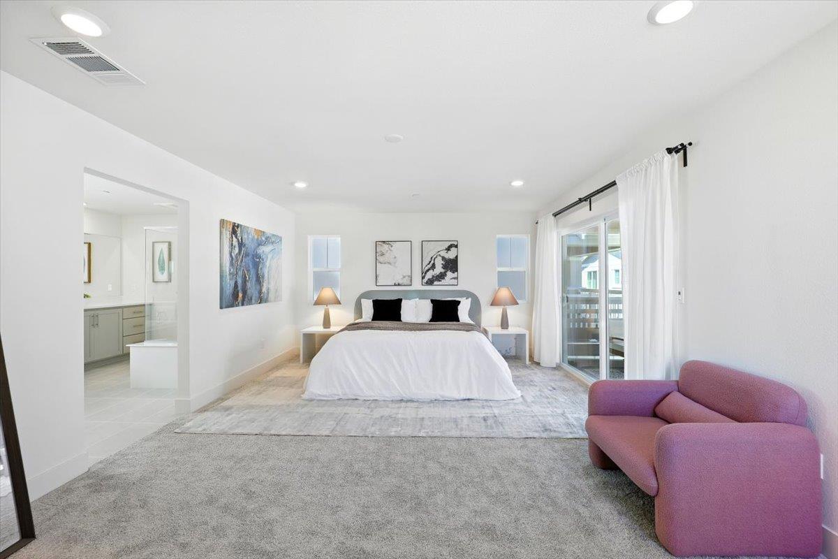 Newark, California, 94560, United States, 4 Bedrooms Bedrooms, ,4 BathroomsBathrooms,Residential,For Sale,1926207