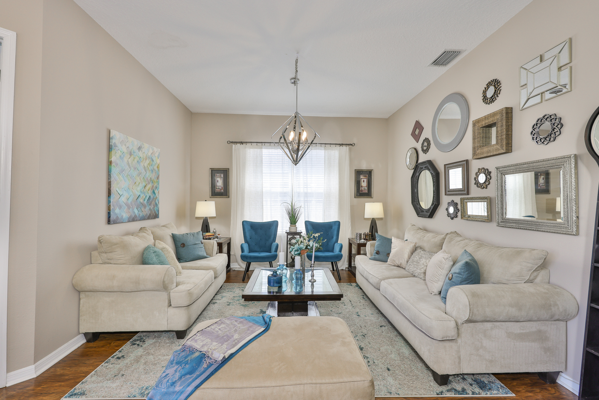 Valrico, Florida, 33594, United States, 4 Bedrooms Bedrooms, ,3 BathroomsBathrooms,Residential,For Sale,1974388