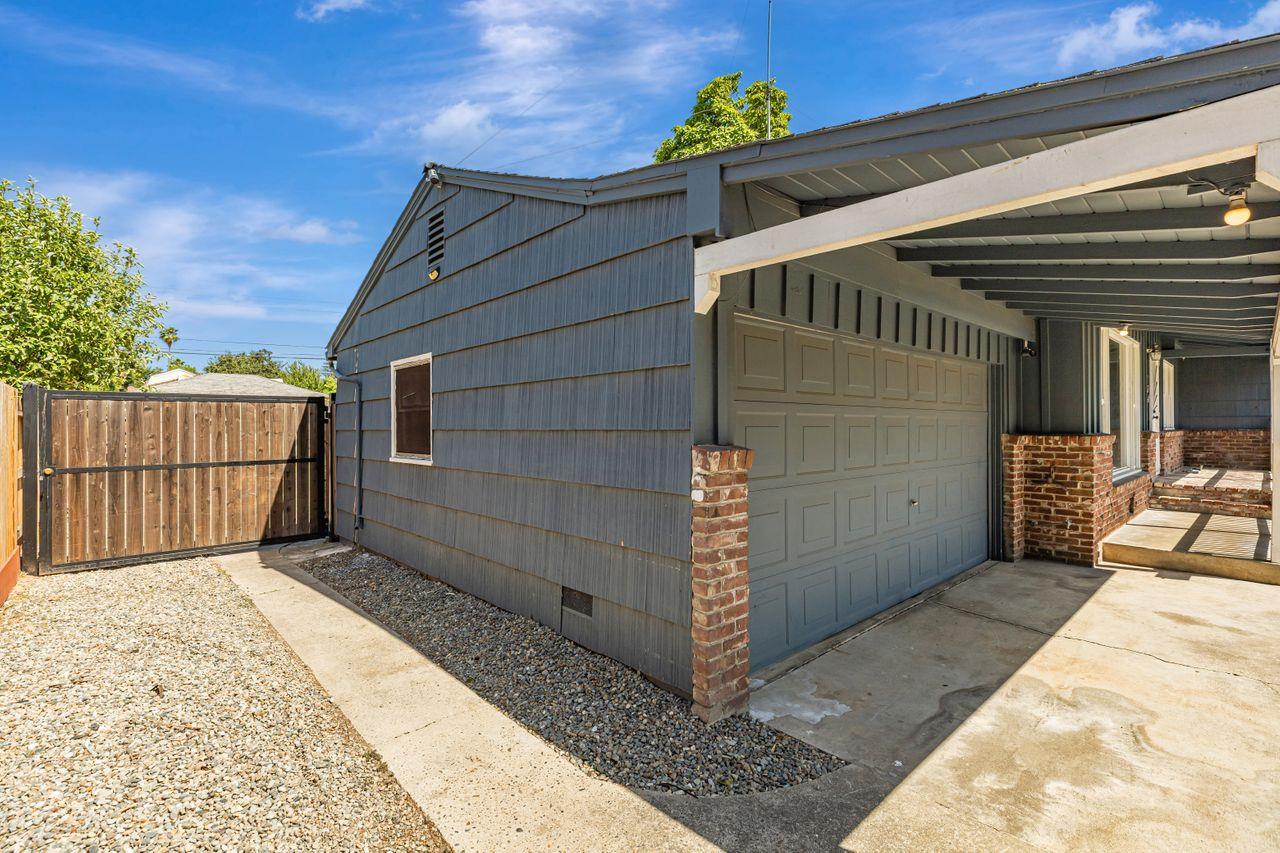 Sacramento, California, 95864, United States, 3 Bedrooms Bedrooms, ,2 BathroomsBathrooms,Residential,For Sale,1838270