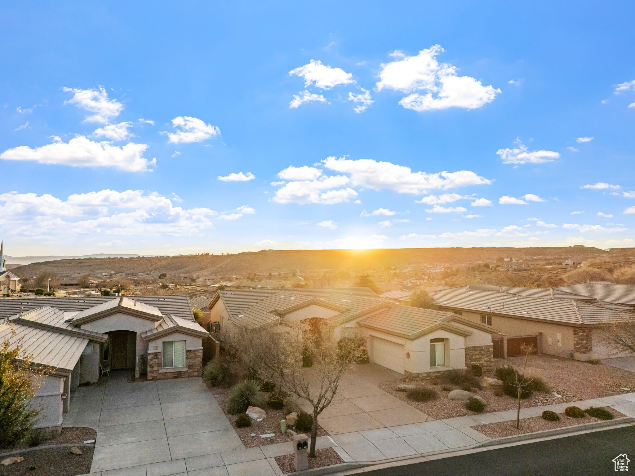 Washington, Utah, 84780, United States, 4 Bedrooms Bedrooms, ,3 BathroomsBathrooms,Residential,For Sale,1696576