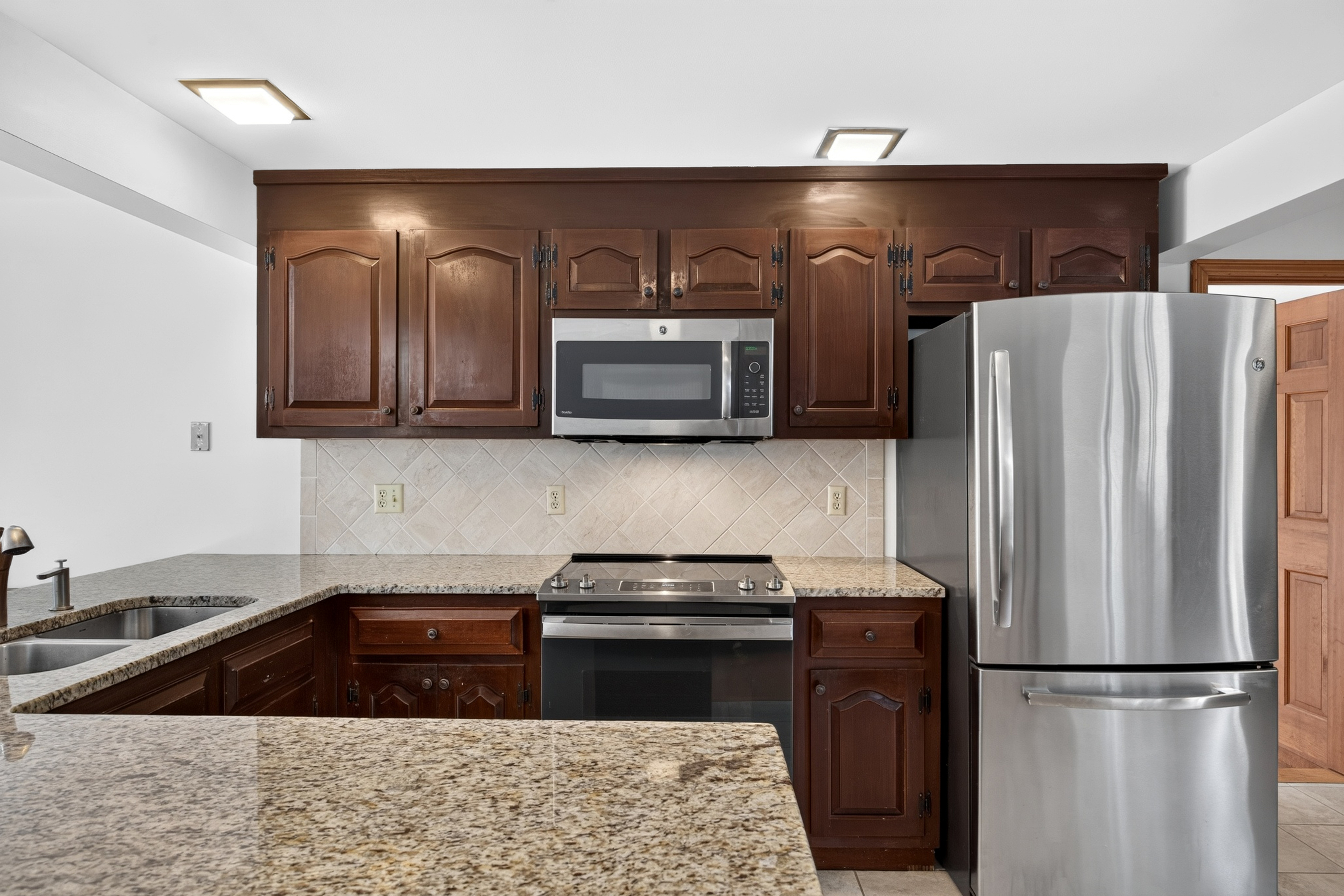  3 Hinckley Road, Harwich, MA, 02645 - 物件實景