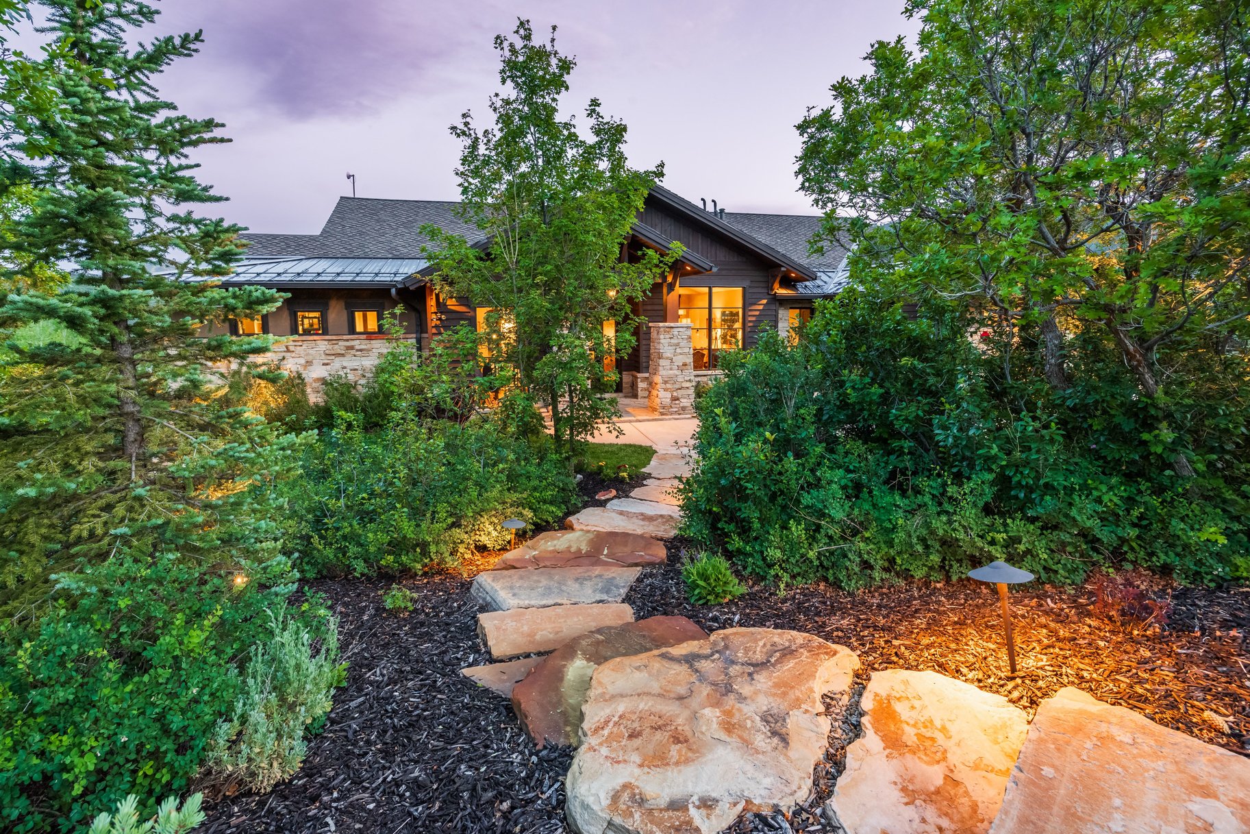  Luxury Custom Home in the Coveted Woods of Parleys Lane - 物件實景
