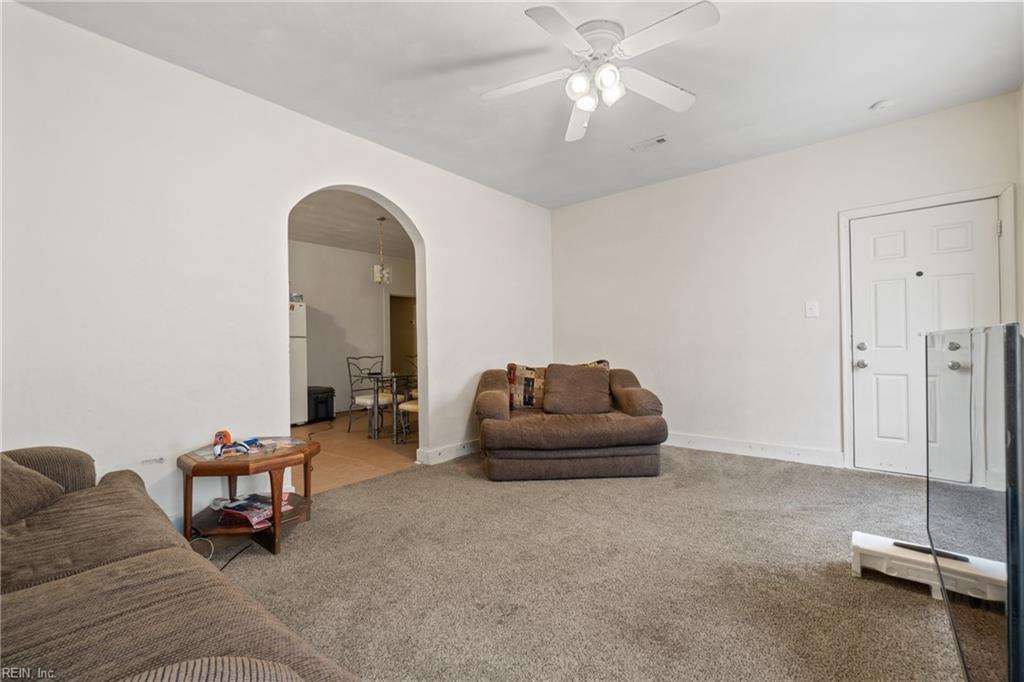 Portsmouth, Virginia, 23704, United States, ,Residential,For Sale,1776933
