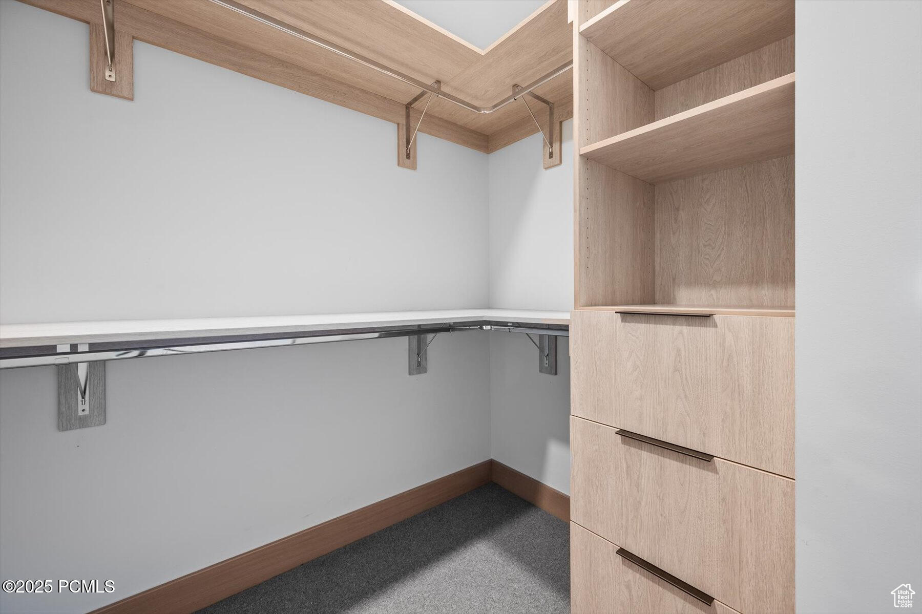 Park City, Utah, 84060, United States, 2 Bedrooms Bedrooms, ,2 BathroomsBathrooms,Residential,For Sale,1989622