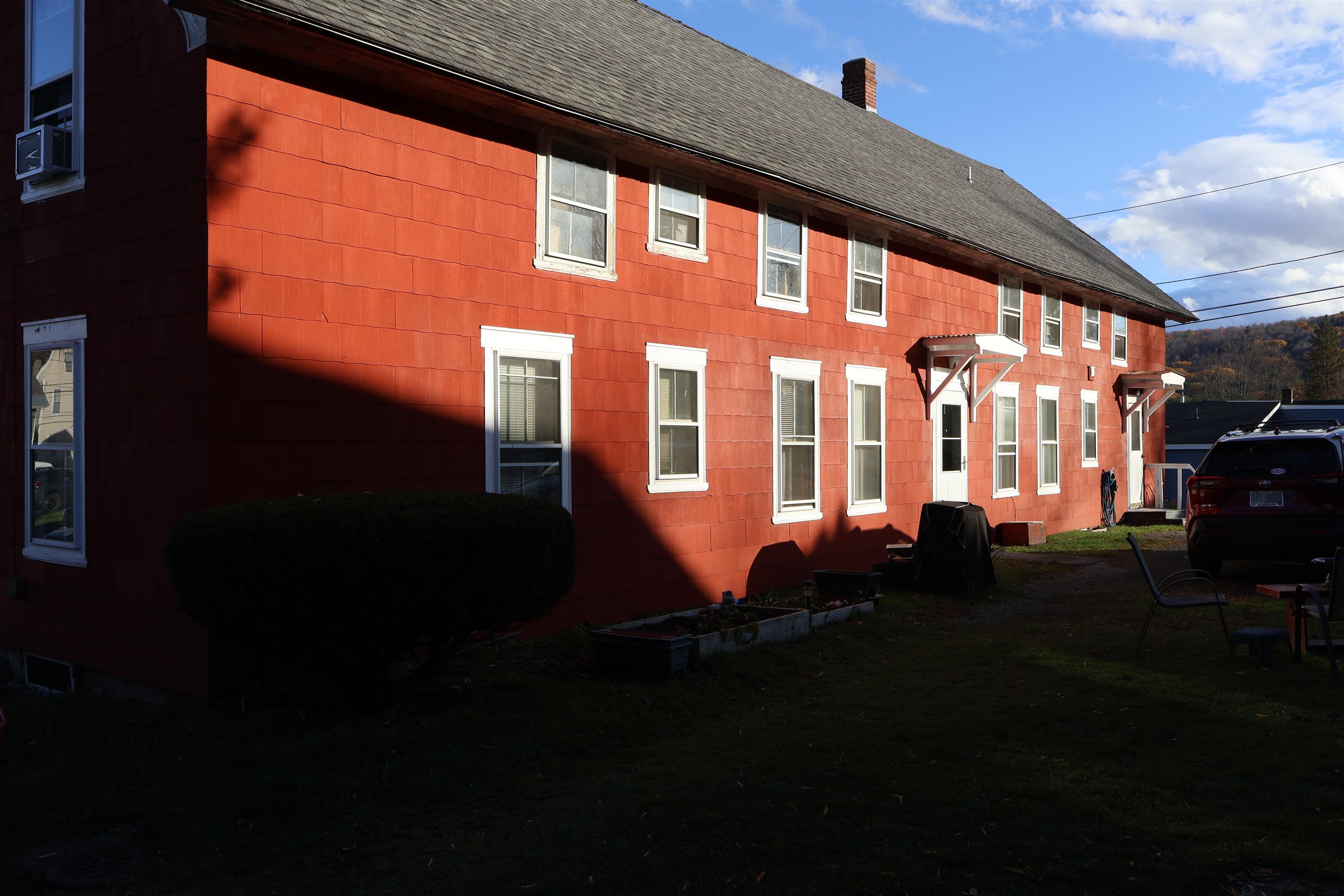 Lebanon, New Hampshire, 03766, United States, 5 Bedrooms Bedrooms, ,Residential,For Sale,1972827