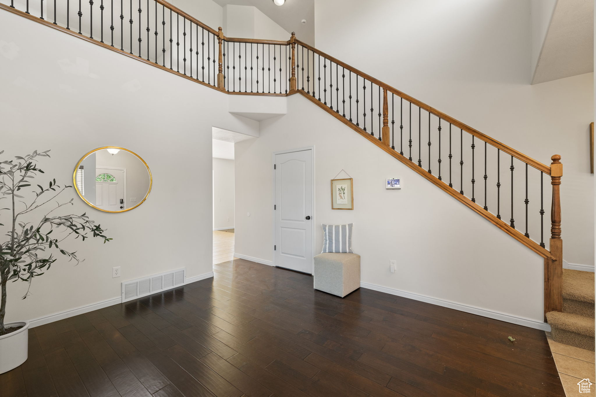 West Jordan, Utah, 84084, United States, 4 Bedrooms Bedrooms, ,3 BathroomsBathrooms,Residential,For Sale,1867498