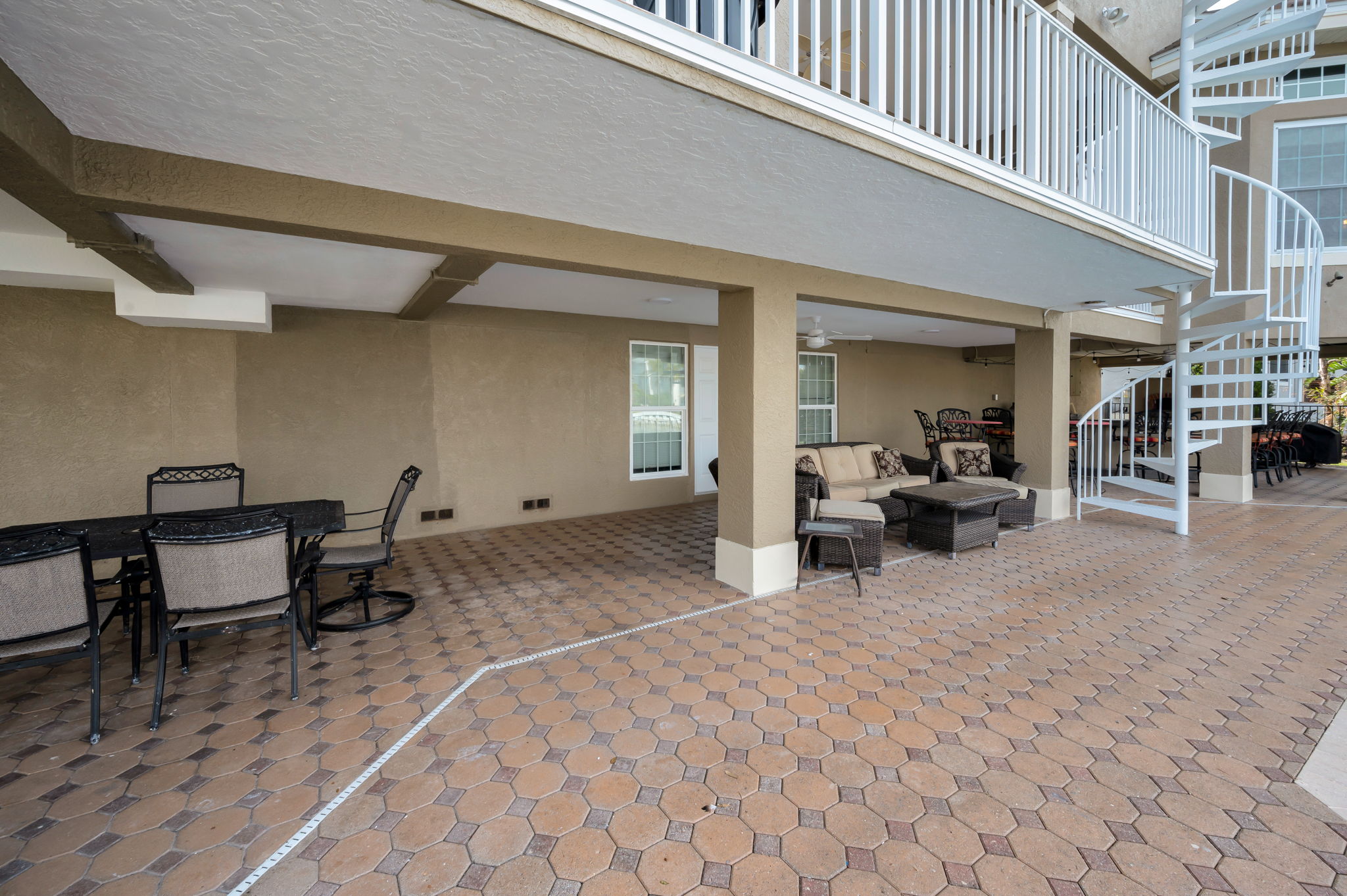 119 8th St E, Tierra Verde, Florida, 33715, United States, 6 Bedrooms Bedrooms, ,5 BathroomsBathrooms,Residential,For Sale,119 8th St E,1672792