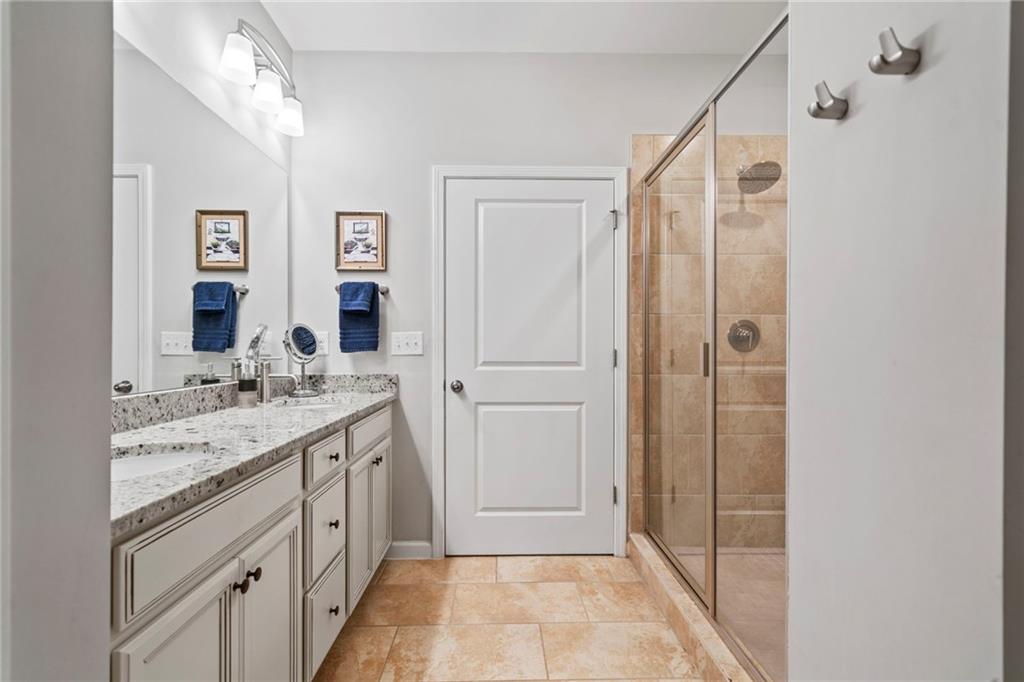 Cumming, Georgia, 30040, United States, 4 Bedrooms Bedrooms, ,4 BathroomsBathrooms,Residential,For Sale,1915176