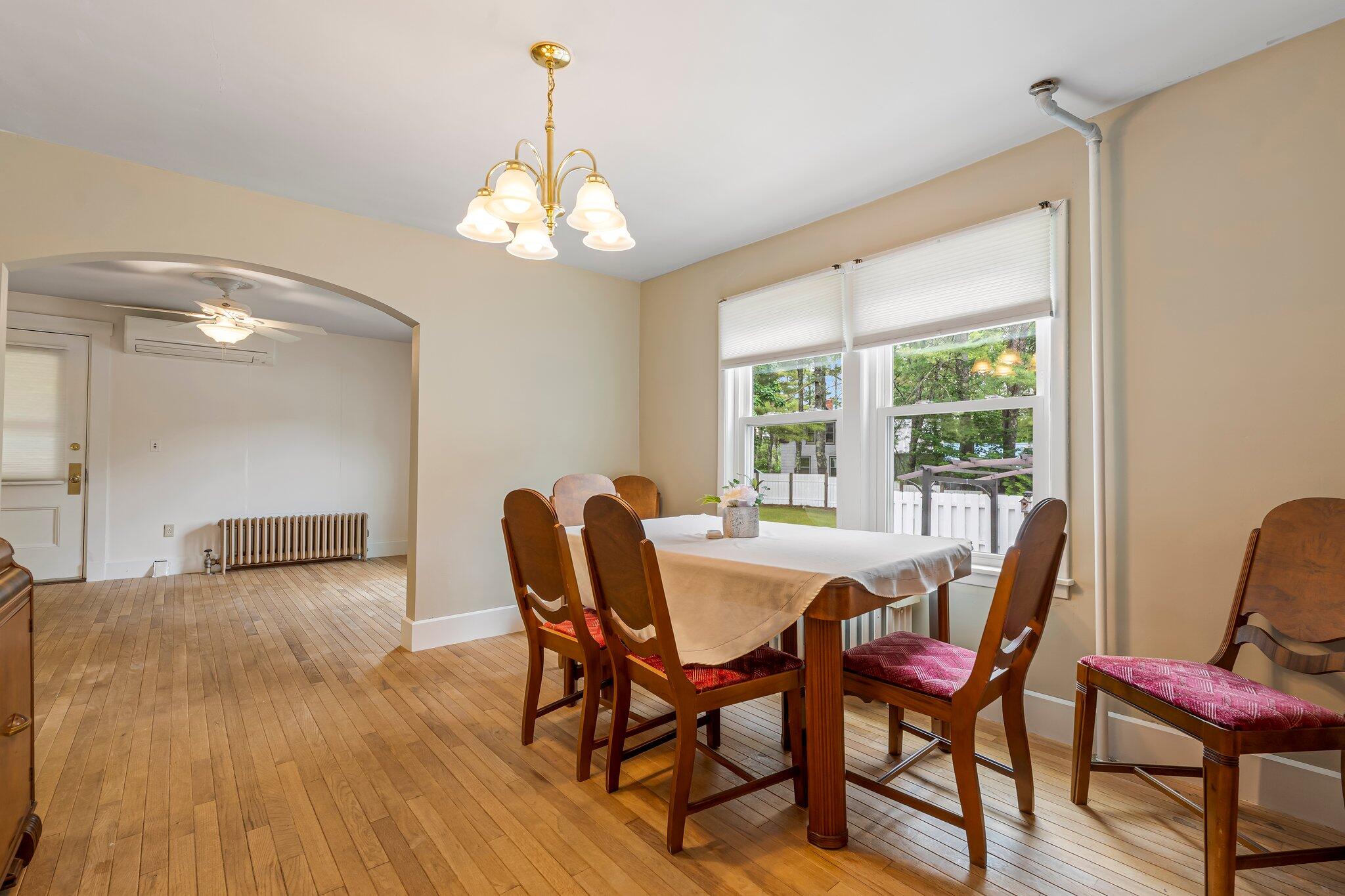 Limerick, Maine, 04048, United States, 4 Bedrooms Bedrooms, ,2 BathroomsBathrooms,Residential,For Sale,1916367