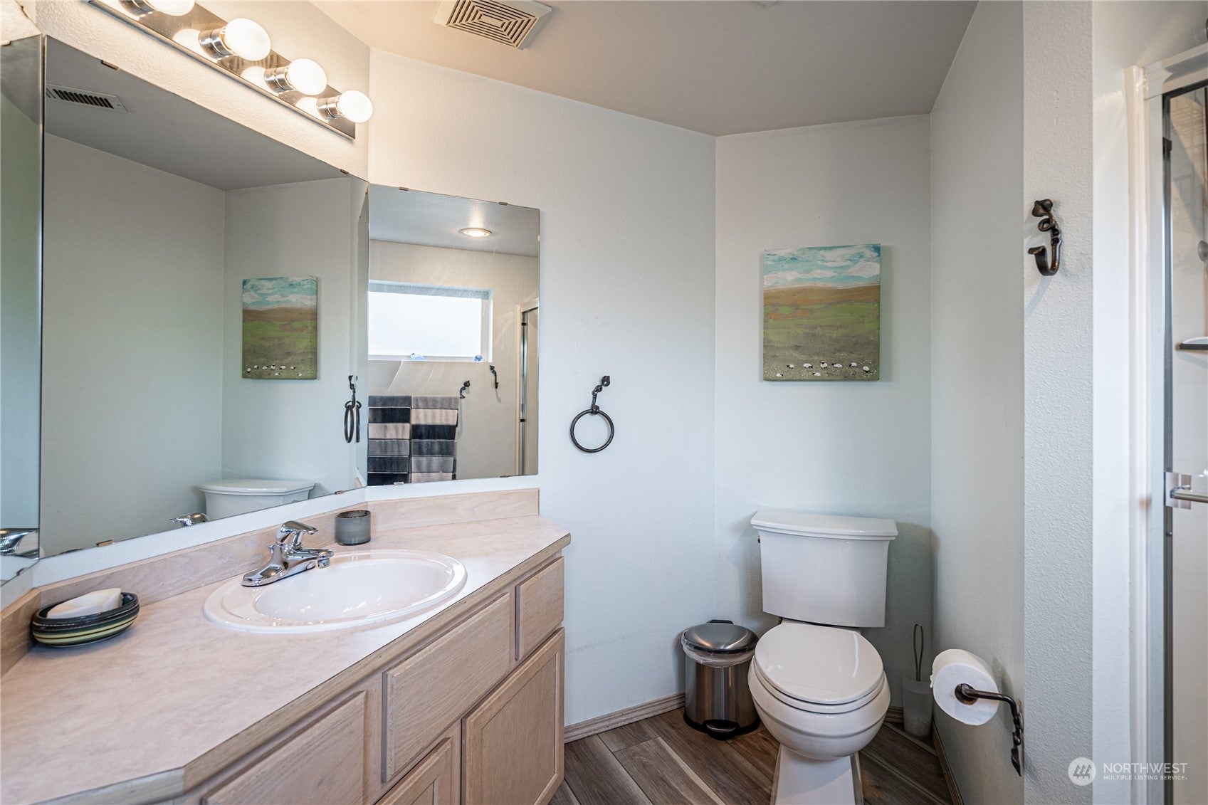 808 W Manson Rd. #B204, Chelan, Washington, 98816, United States, 2 Bedrooms Bedrooms, ,1 BathroomBathrooms,Residential,For Sale,808 W Manson Rd. #B204,1644471