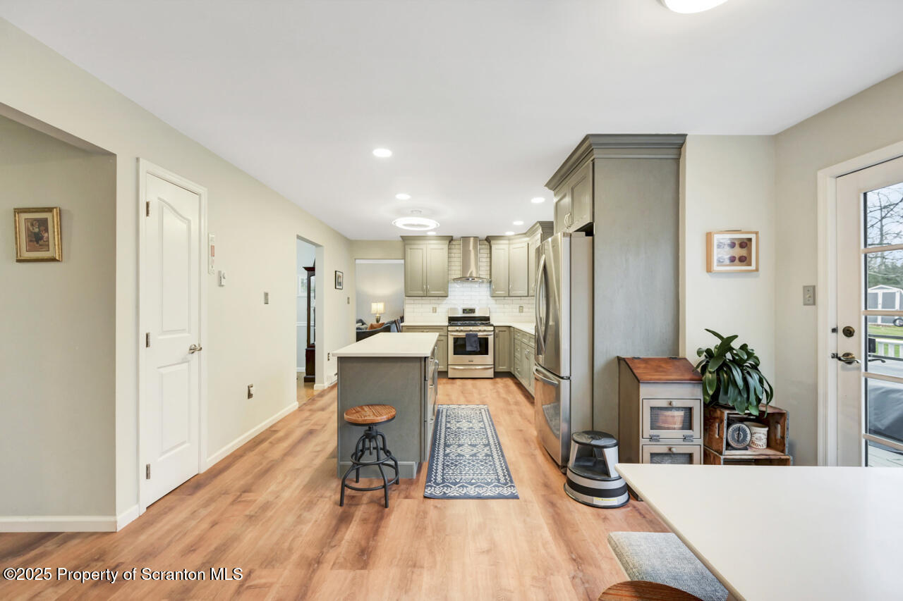 Moscow, Pennsylvania, 18444, United States, 4 Bedrooms Bedrooms, ,3 BathroomsBathrooms,Residential,For Sale,1999733