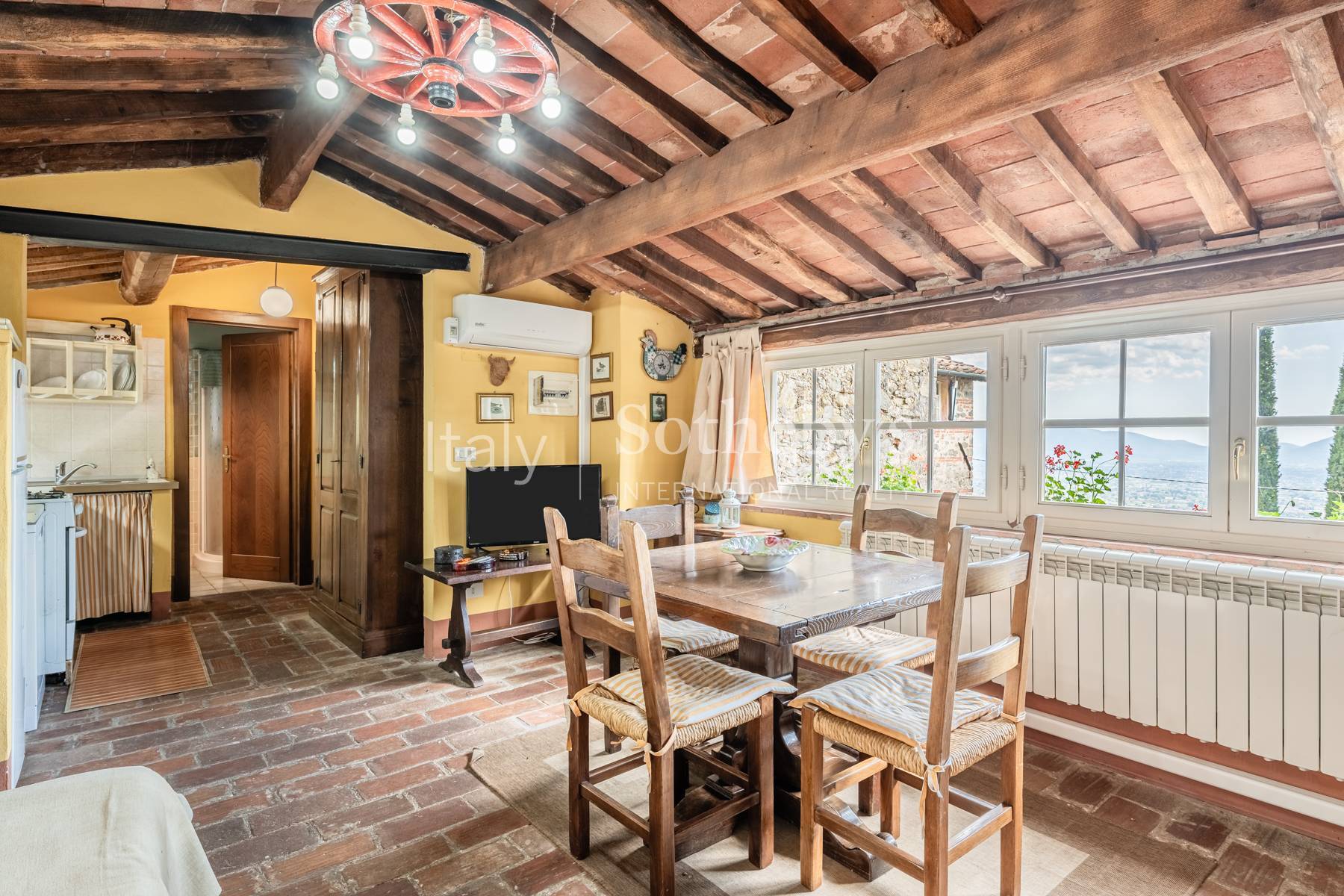  Ancient farmhouse with a view on the hills of Lucca - 物件實景