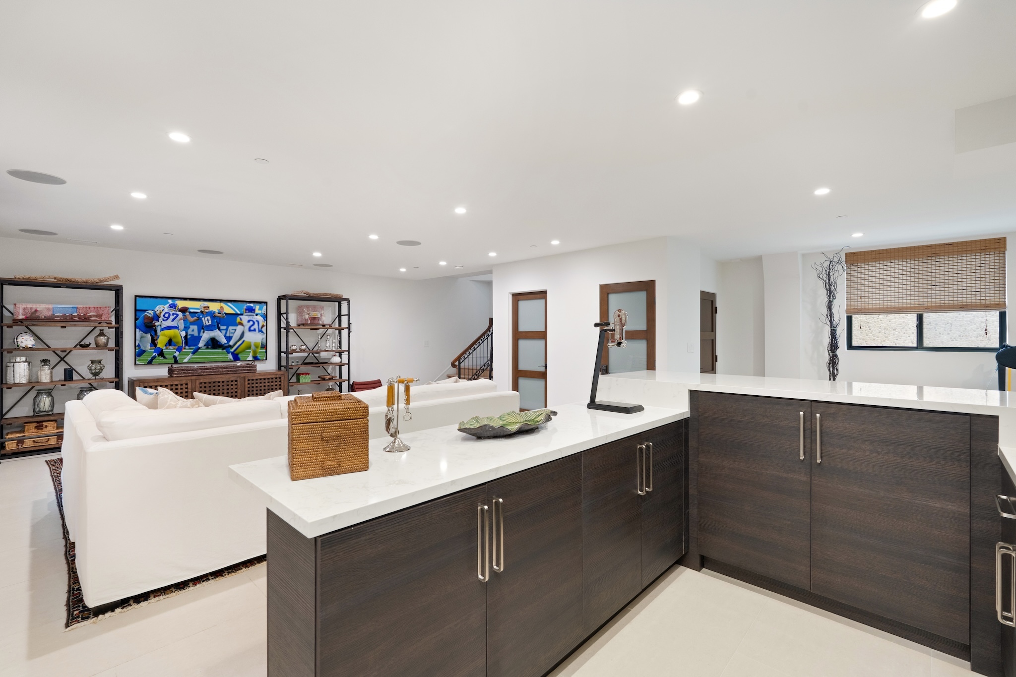  12319 Gorham Ave - 物件實景