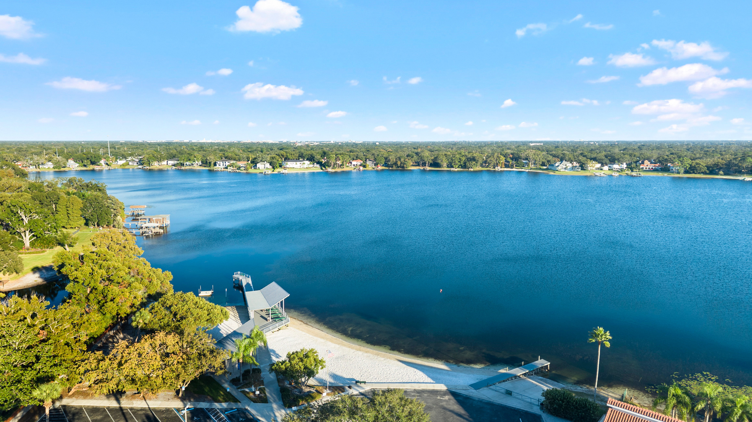 Tampa, Florida, 33618, United States, 3 Bedrooms Bedrooms, ,2 BathroomsBathrooms,Residential,For Sale,1994260