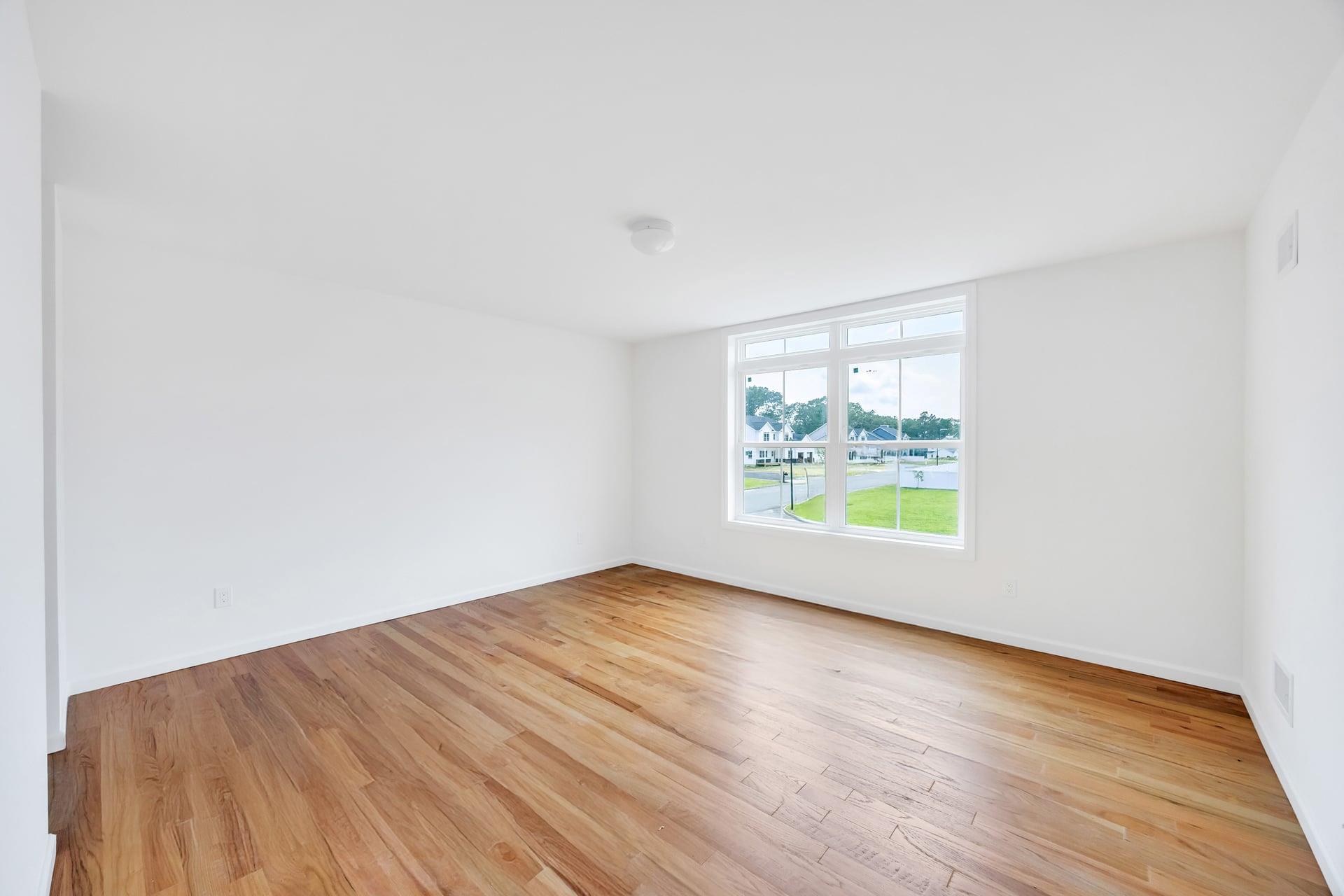 Ridge, New York, 11961, United States, 4 Bedrooms Bedrooms, ,3 BathroomsBathrooms,Residential,For Sale,1898810