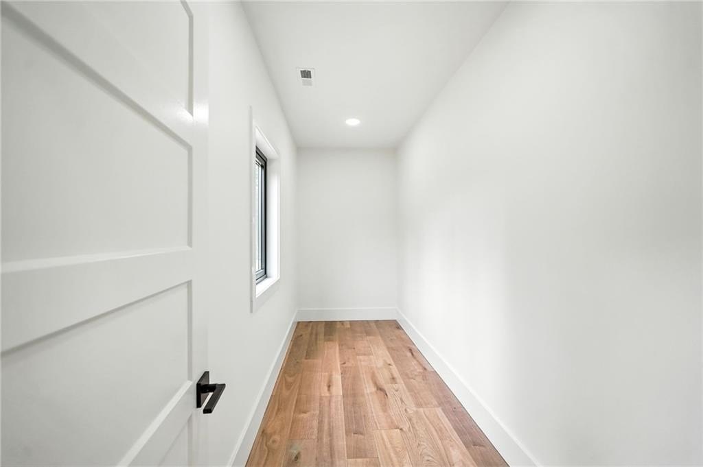 Talking Rock, Georgia, 30175, United States, 3 Bedrooms Bedrooms, ,3 BathroomsBathrooms,Residential,For Sale,1973806