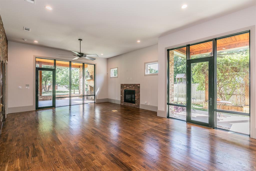 Grapevine, Texas, 76051, United States, 3 Bedrooms Bedrooms, ,4 BathroomsBathrooms,Residential,For Sale,1905682
