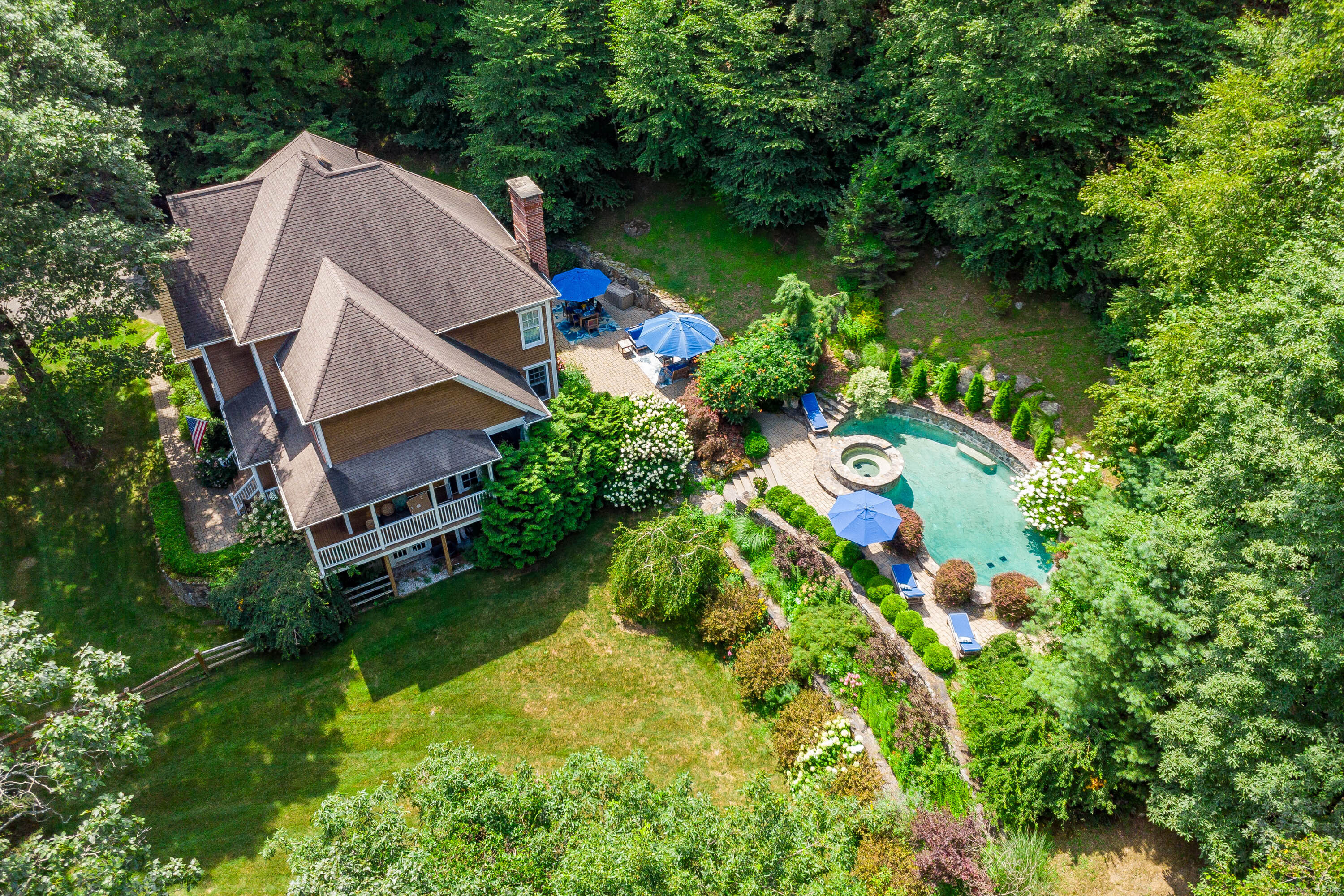 Sherman, Connecticut, 06784, United States, 4 Bedrooms Bedrooms, ,3 BathroomsBathrooms,Residential,For Sale,1986517