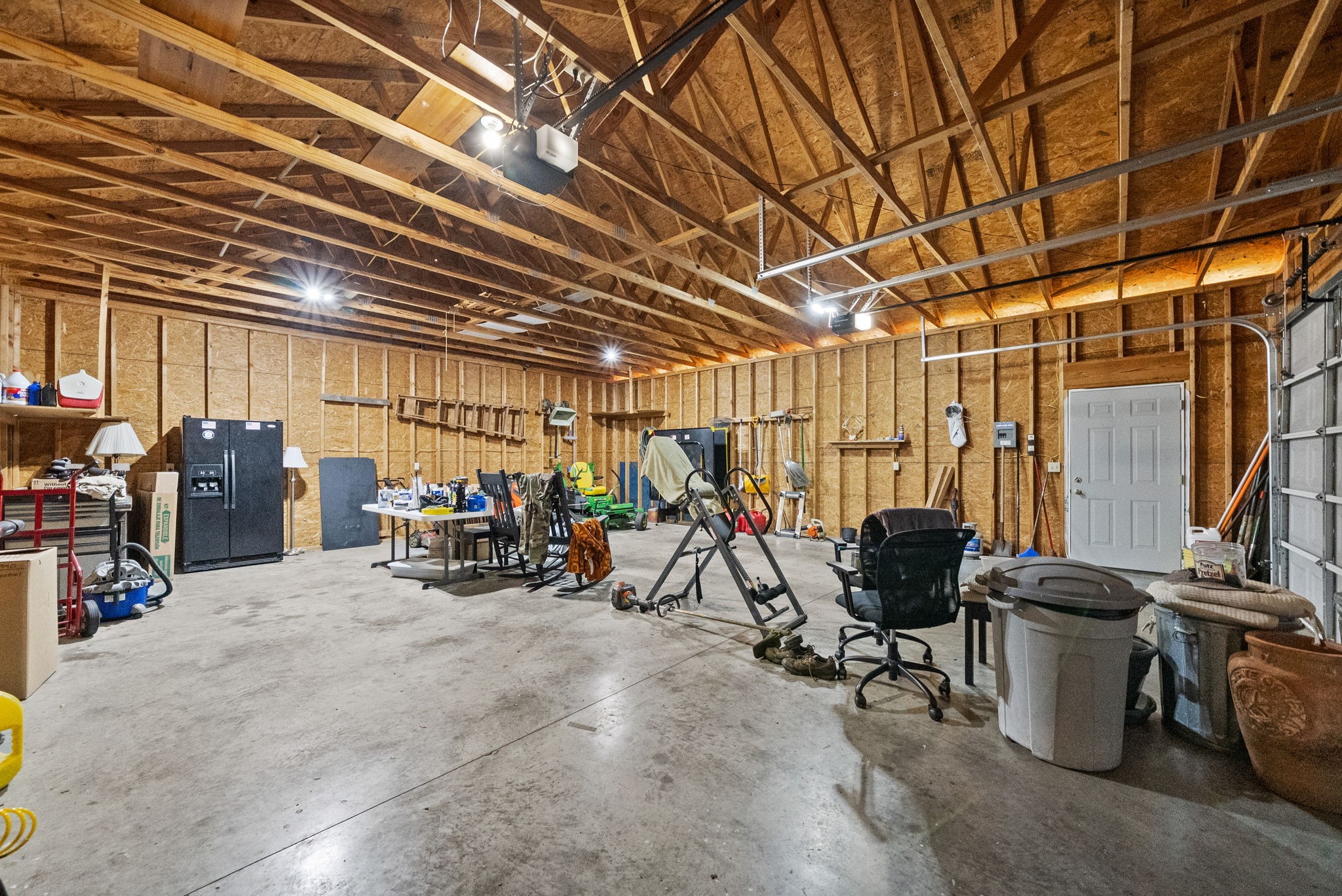 Cadiz, Kentucky, 42211, United States, 4 Bedrooms Bedrooms, ,3 BathroomsBathrooms,Residential,For Sale,1977115