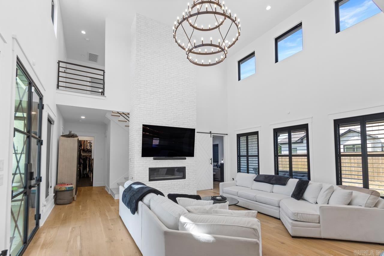 Benton, Arkansas, 72019, United States, 4 Bedrooms Bedrooms, ,3 BathroomsBathrooms,Residential,For Sale,1981558