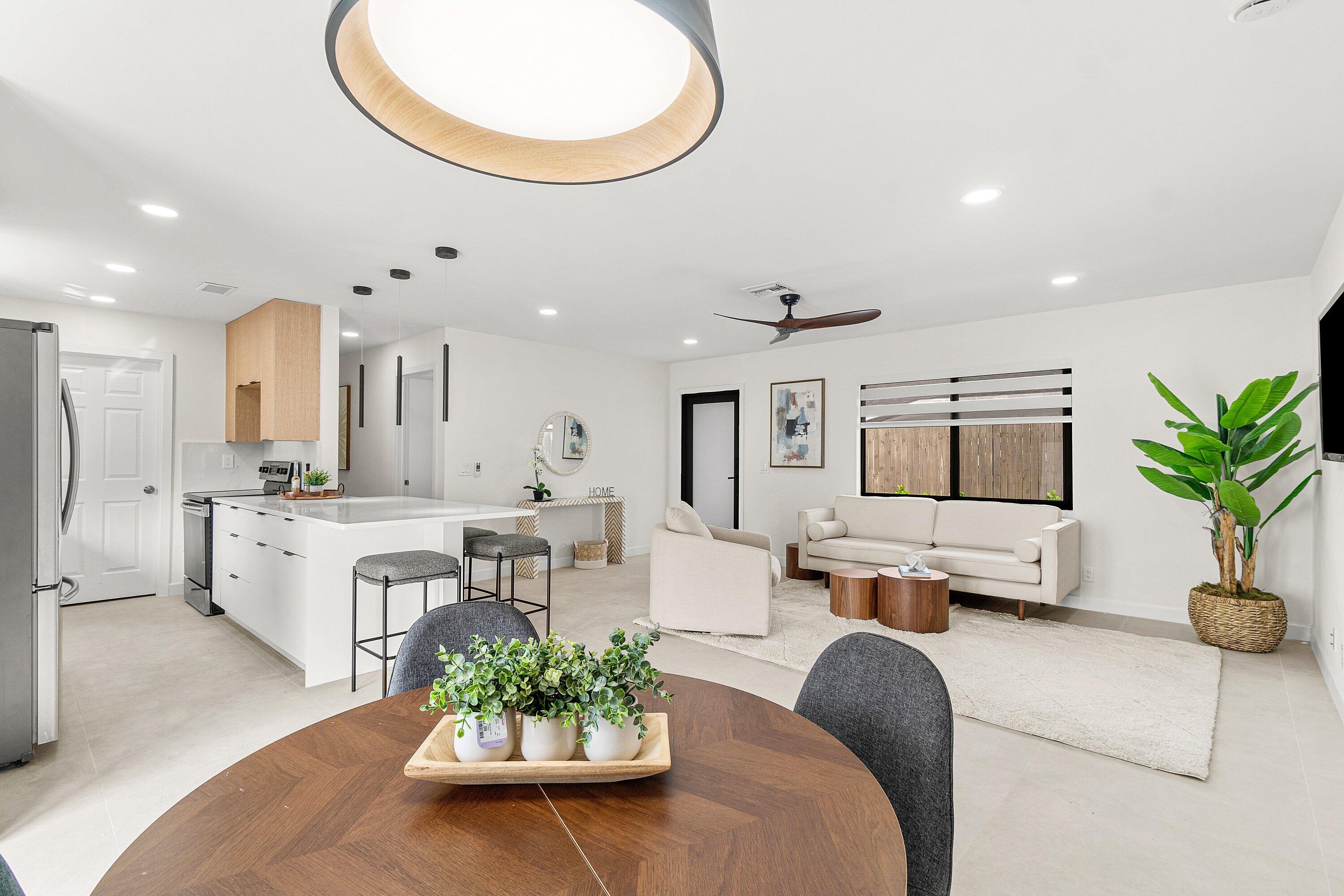 Delray Beach, Florida, 33483, United States, 4 Bedrooms Bedrooms, ,2 BathroomsBathrooms,Residential,For Sale,1987972