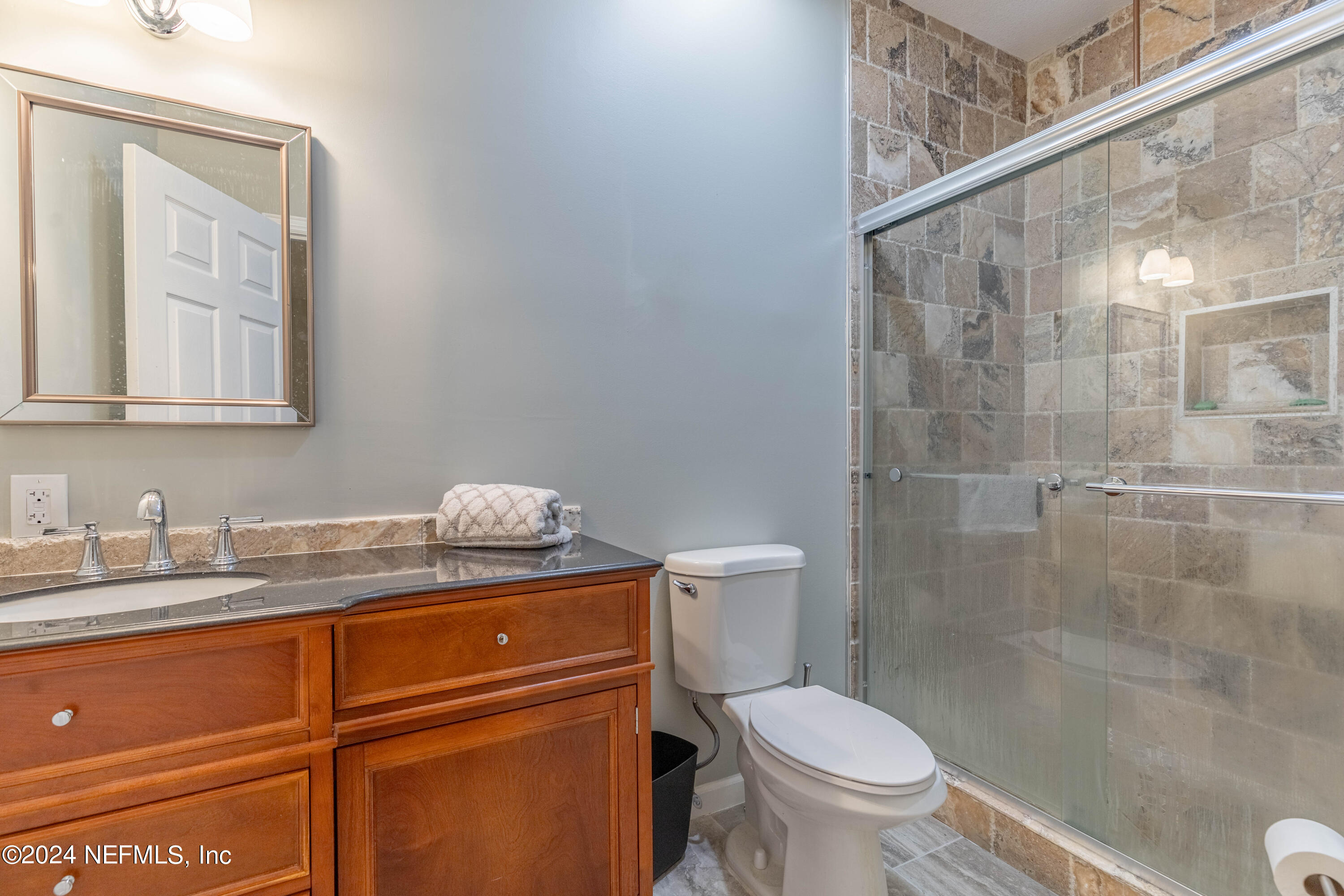 Jacksonville, Florida, 32210, United States, 3 Bedrooms Bedrooms, ,5 BathroomsBathrooms,Residential,For Sale,1868586