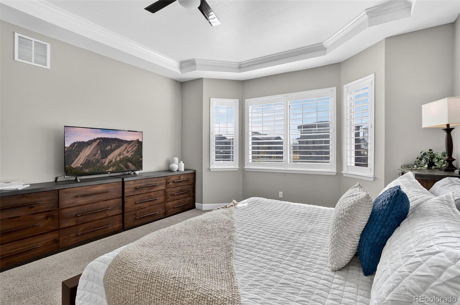 Arvada, Colorado, 80007, United States, 5 Bedrooms Bedrooms, ,1 BathroomBathrooms,Residential,For Sale,1992181