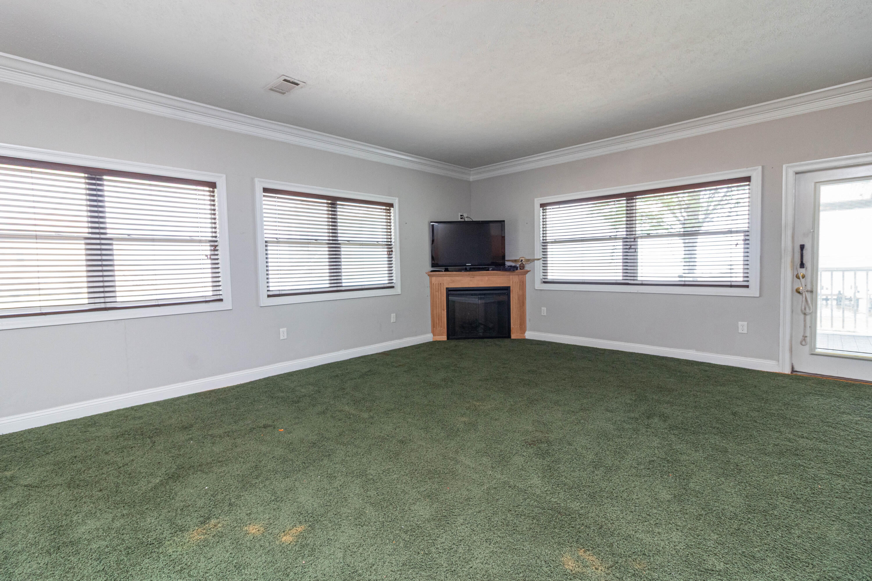 Pensacola, Florida, 32507, United States, 3 Bedrooms Bedrooms, ,2 BathroomsBathrooms,Residential,For Sale,1778047