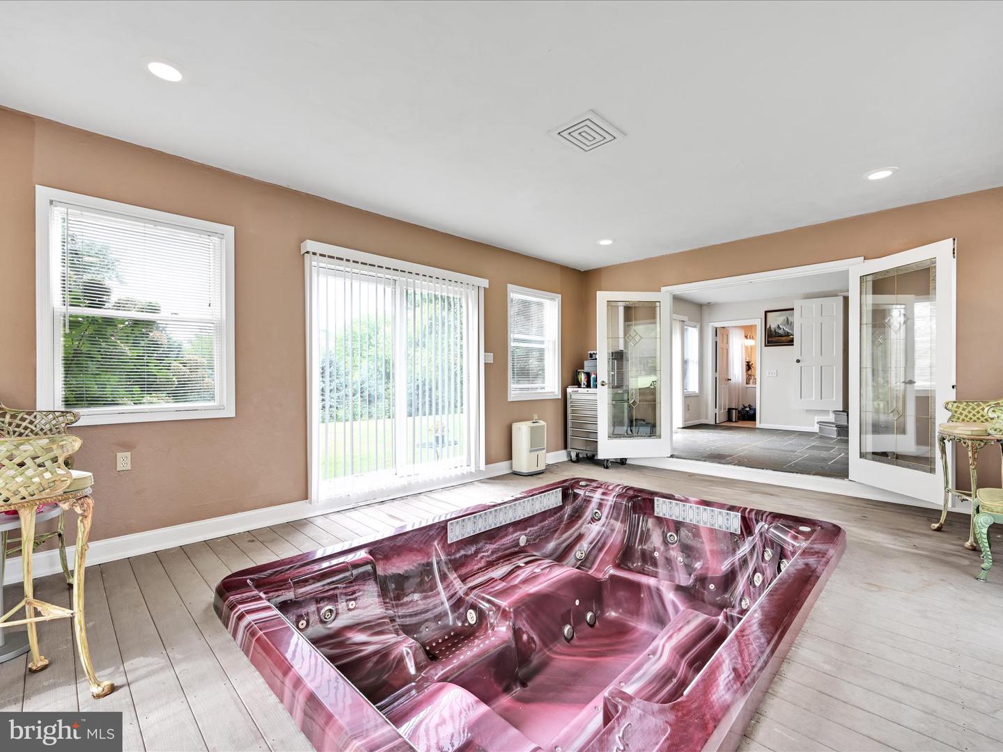 Manheim, Pennsylvania, 17545, United States, 7 Bedrooms Bedrooms, ,3 BathroomsBathrooms,Residential,For Sale,1991090