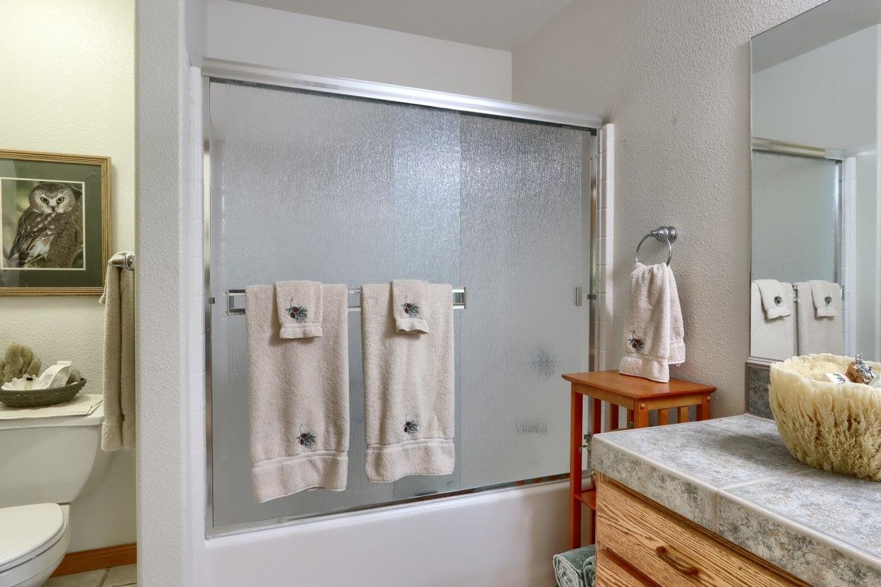 Mariposa, California, 95338, United States, 3 Bedrooms Bedrooms, ,3 BathroomsBathrooms,Residential,For Sale,1988847