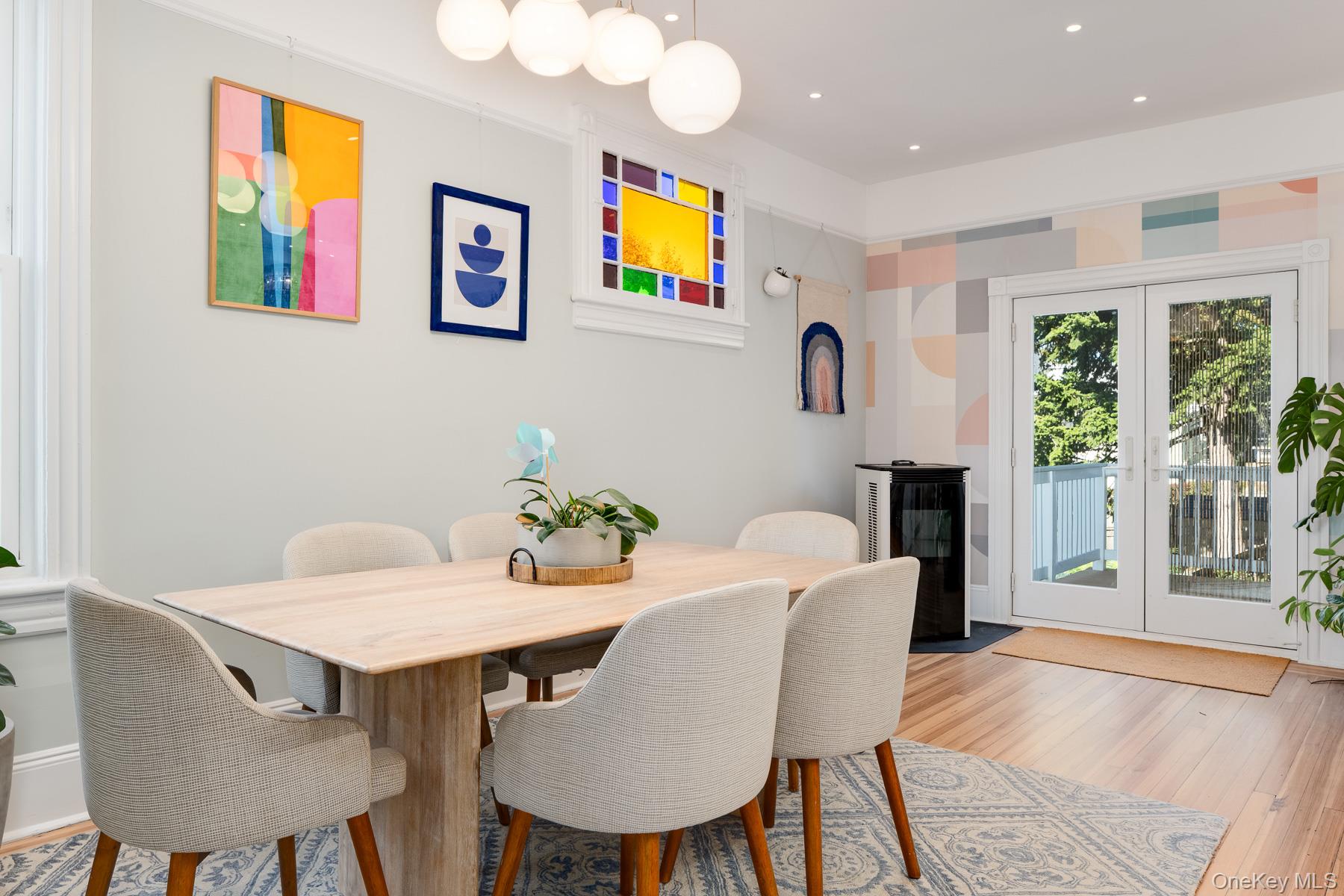 Tarrytown, New York, 10591, United States, 3 Bedrooms Bedrooms, ,4 BathroomsBathrooms,Residential,For Sale,1989441