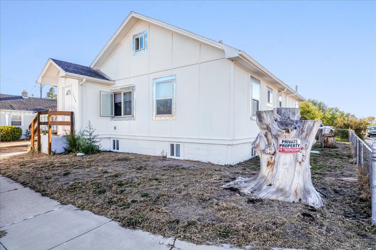 Cheyenne, Wyoming, 82001, United States, 4 Bedrooms Bedrooms, ,4 BathroomsBathrooms,Residential,For Sale,1978140