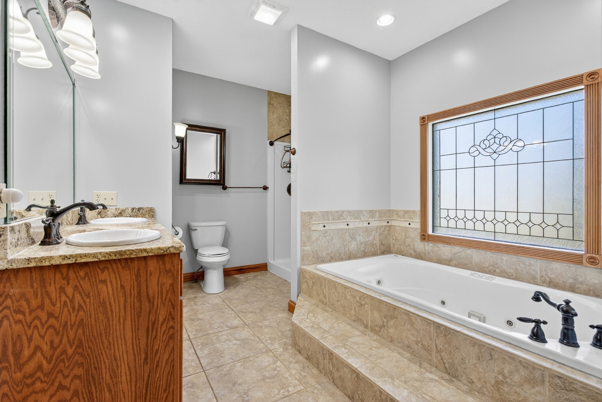 Puryear, Tennessee, 38251, United States, 4 Bedrooms Bedrooms, ,4 BathroomsBathrooms,Residential,For Sale,1981229