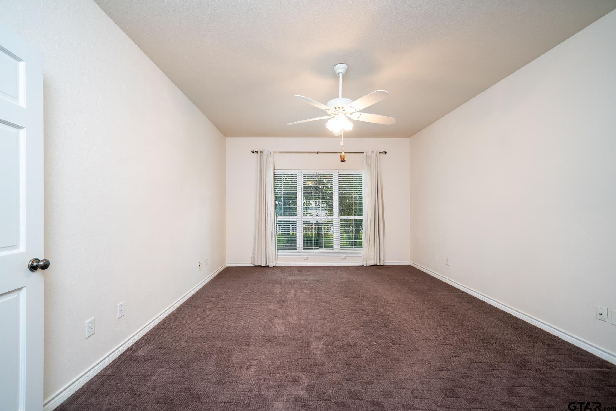 Pittsburg, Texas, 75686, United States, 4 Bedrooms Bedrooms, ,3 BathroomsBathrooms,Residential,For Sale,1839930