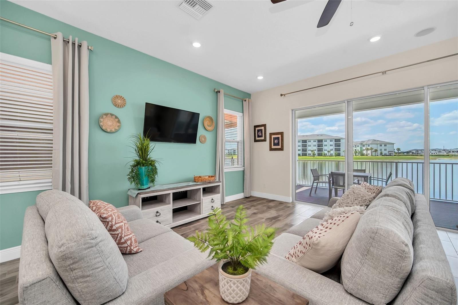KISSIMMEE, Florida, 34747, United States, 3 Bedrooms Bedrooms, ,3 BathroomsBathrooms,Residential,For Sale,1921670