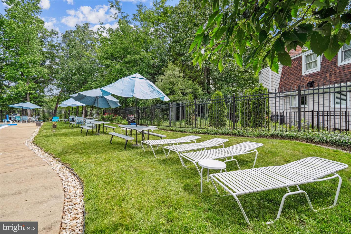 Annapolis, Maryland, 21403, United States, 5 Bedrooms Bedrooms, ,3 BathroomsBathrooms,Residential,For Sale,1839028