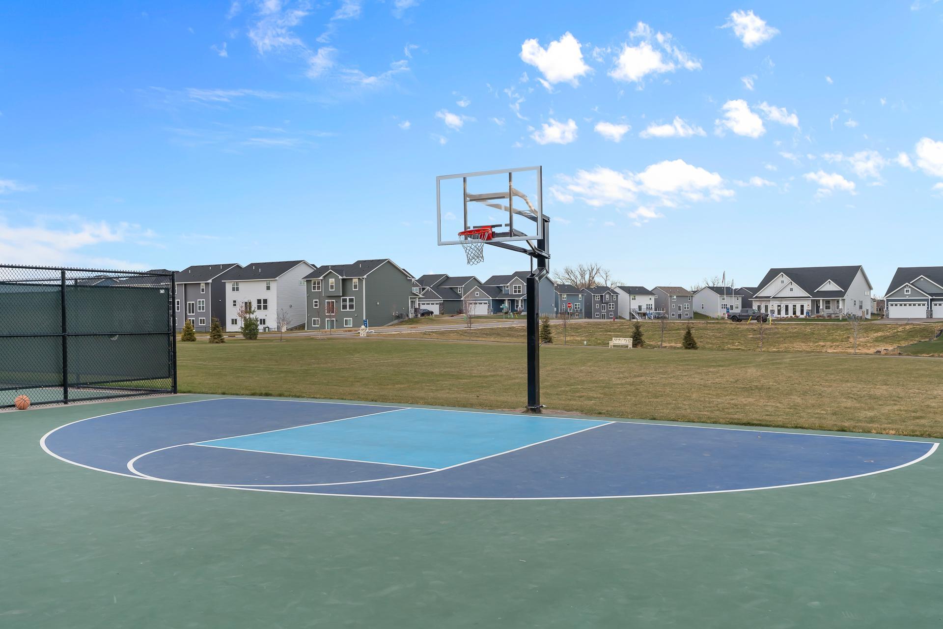 Lino Lakes, Minnesota, 55038, United States, 4 Bedrooms Bedrooms, ,3 BathroomsBathrooms,Residential,For Sale,1995809