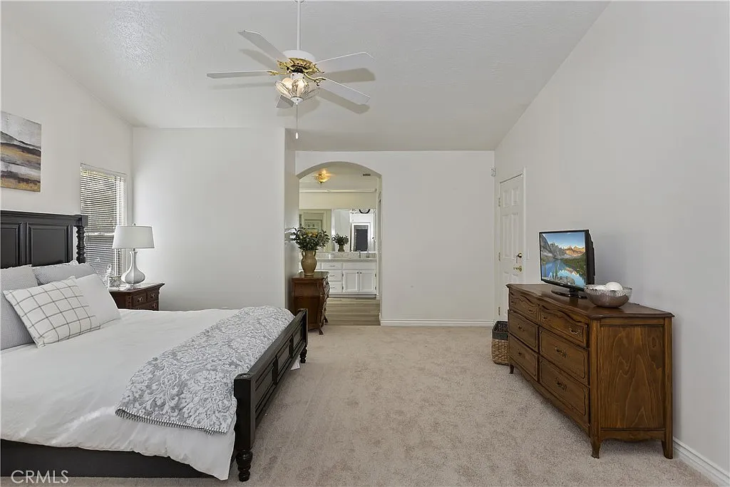 Victorvile, California, 92395, United States, 4 Bedrooms Bedrooms, ,2 BathroomsBathrooms,Residential,For Sale,1978607