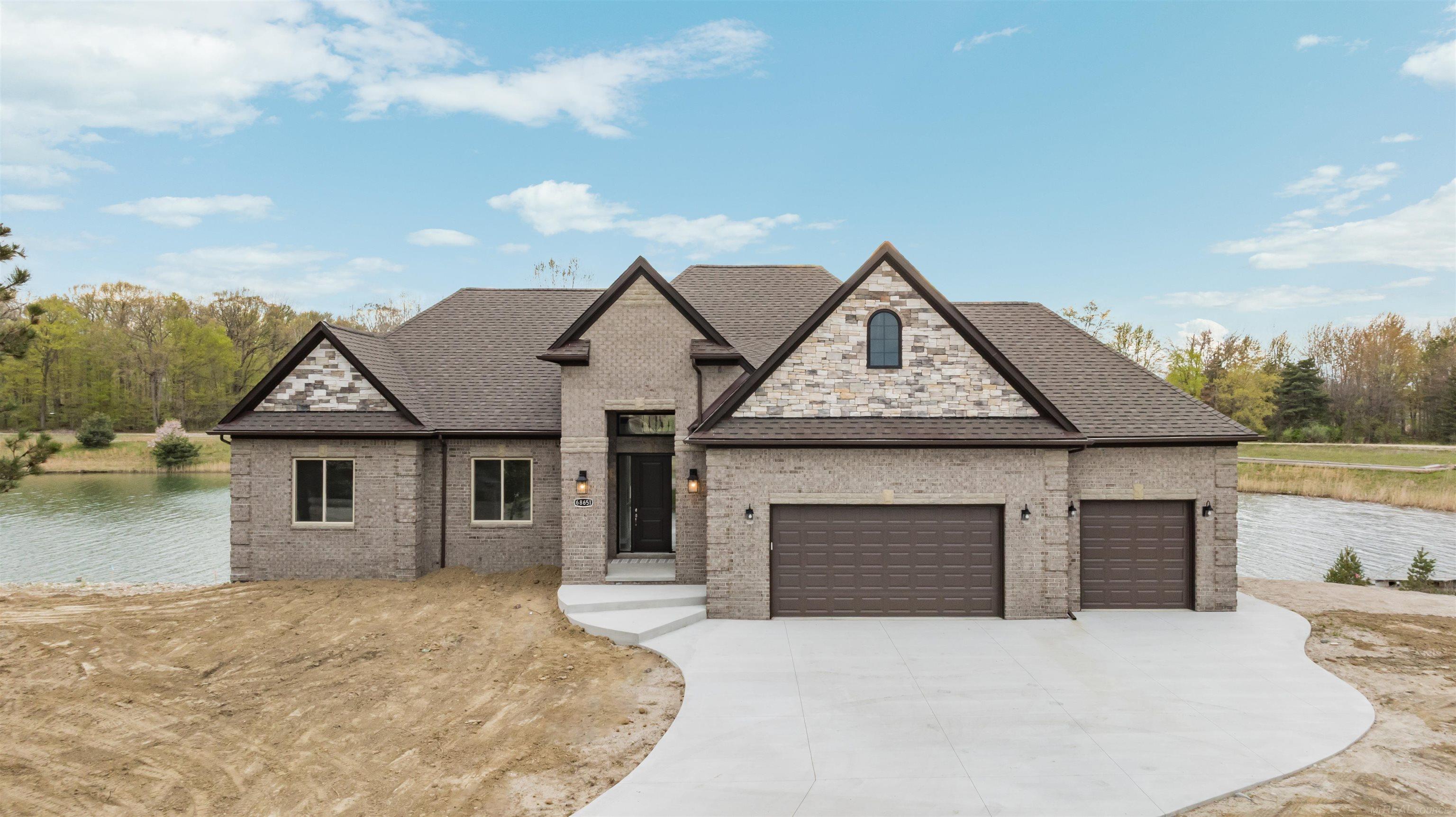 Richmond, Michigan, 48062, United States, 3 Bedrooms Bedrooms, ,3 BathroomsBathrooms,Residential,For Sale,2027528