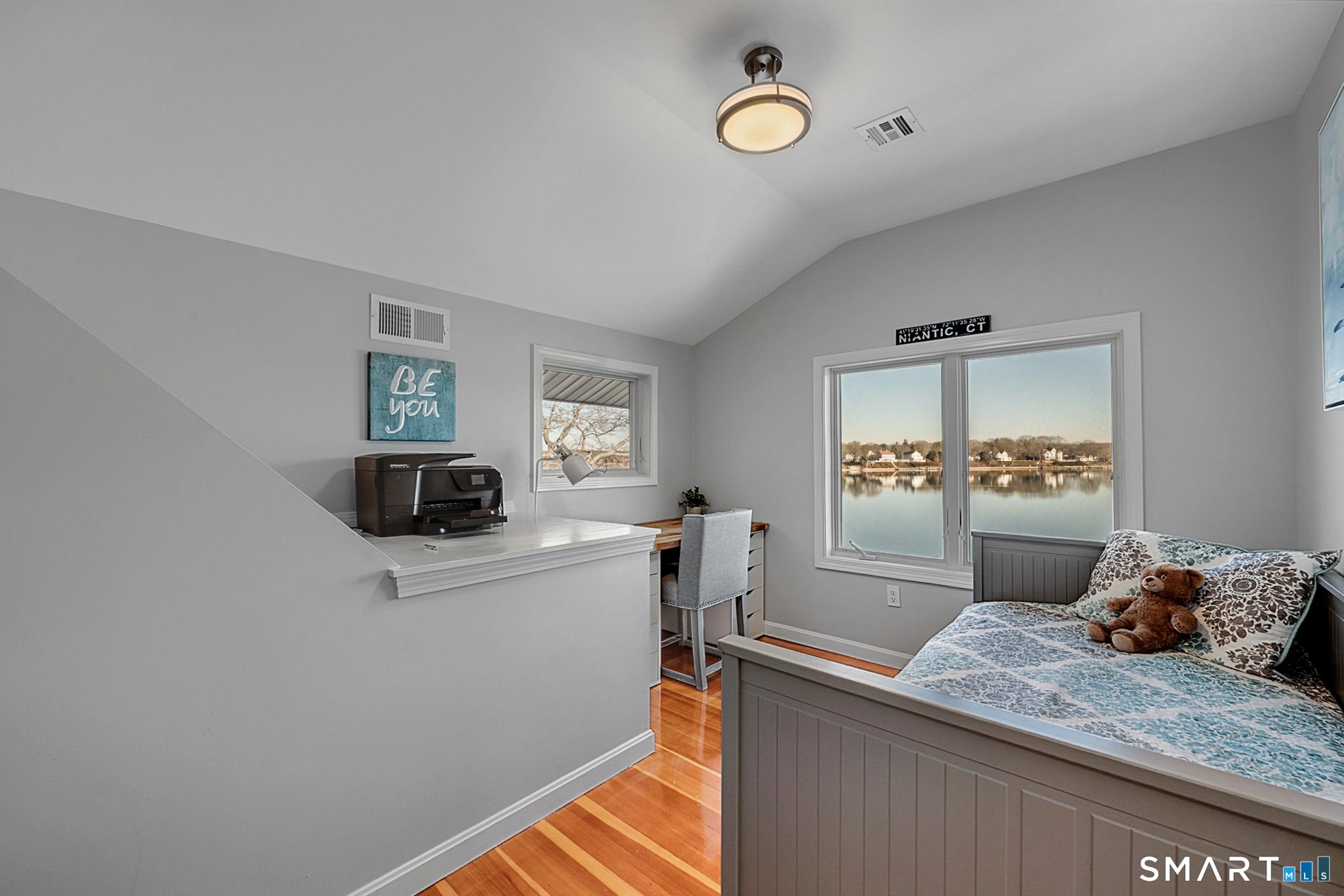 East Lyme, Connecticut, 06357, United States, 3 Bedrooms Bedrooms, ,3 BathroomsBathrooms,Residential,For Sale,2010787